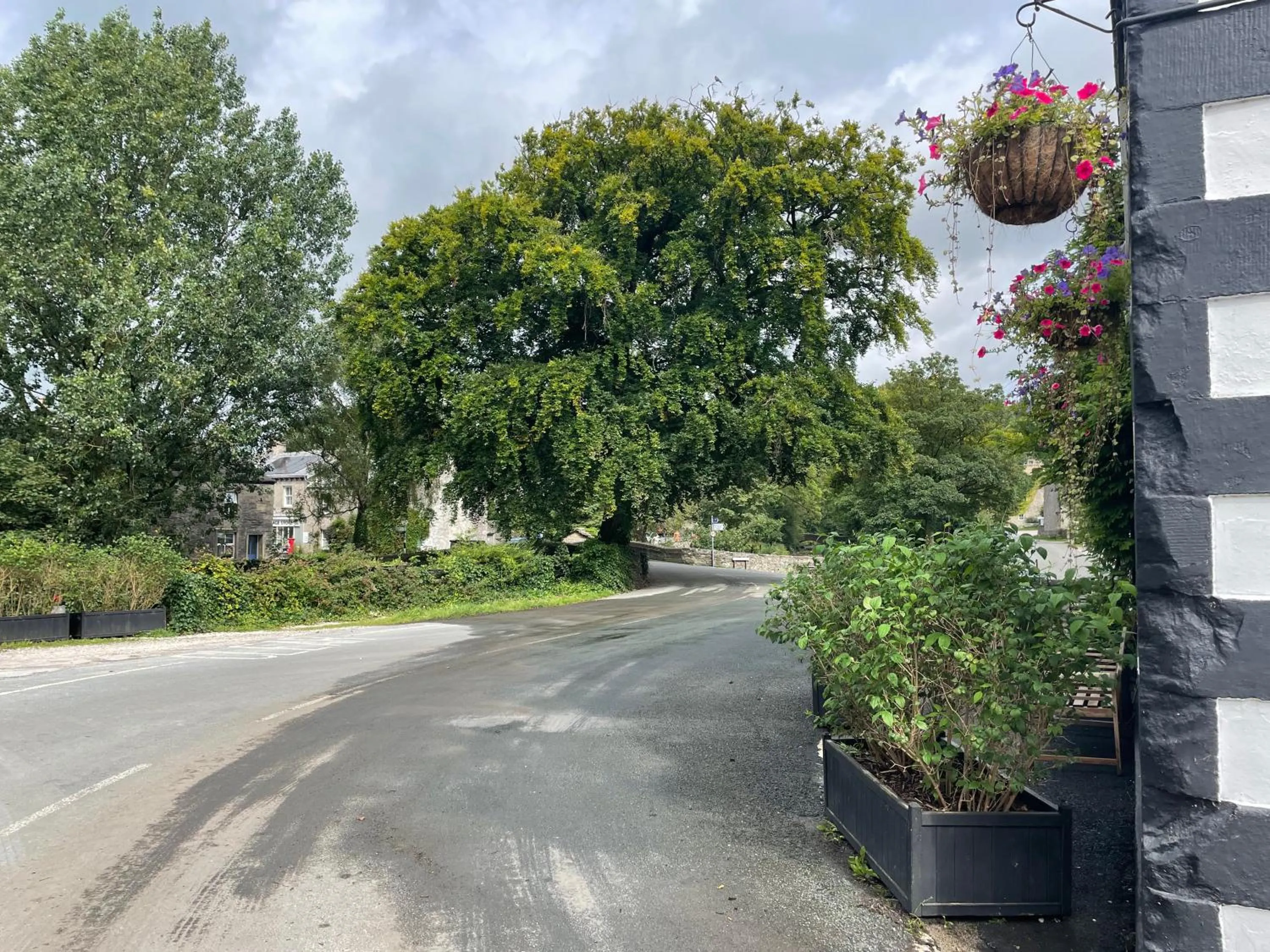 Property building in New Inn Hotel