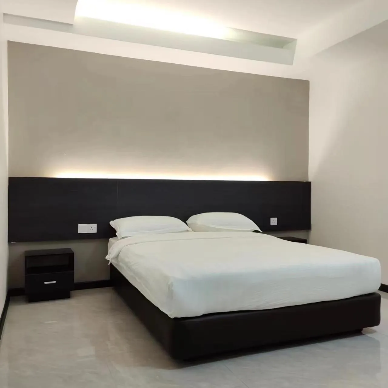 Bed in Comfort Inn Salim