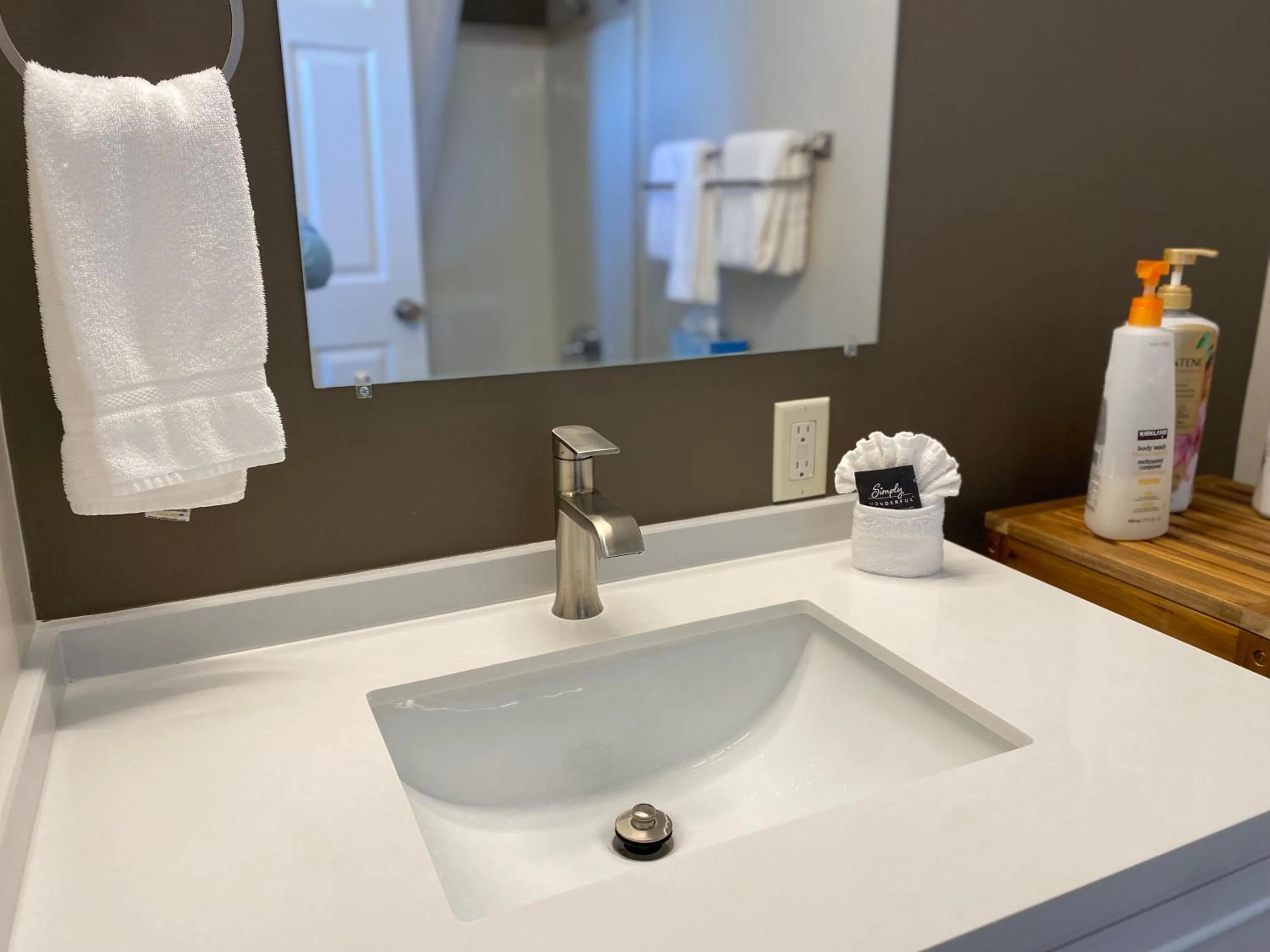 Bathroom in SkyRidge Inn