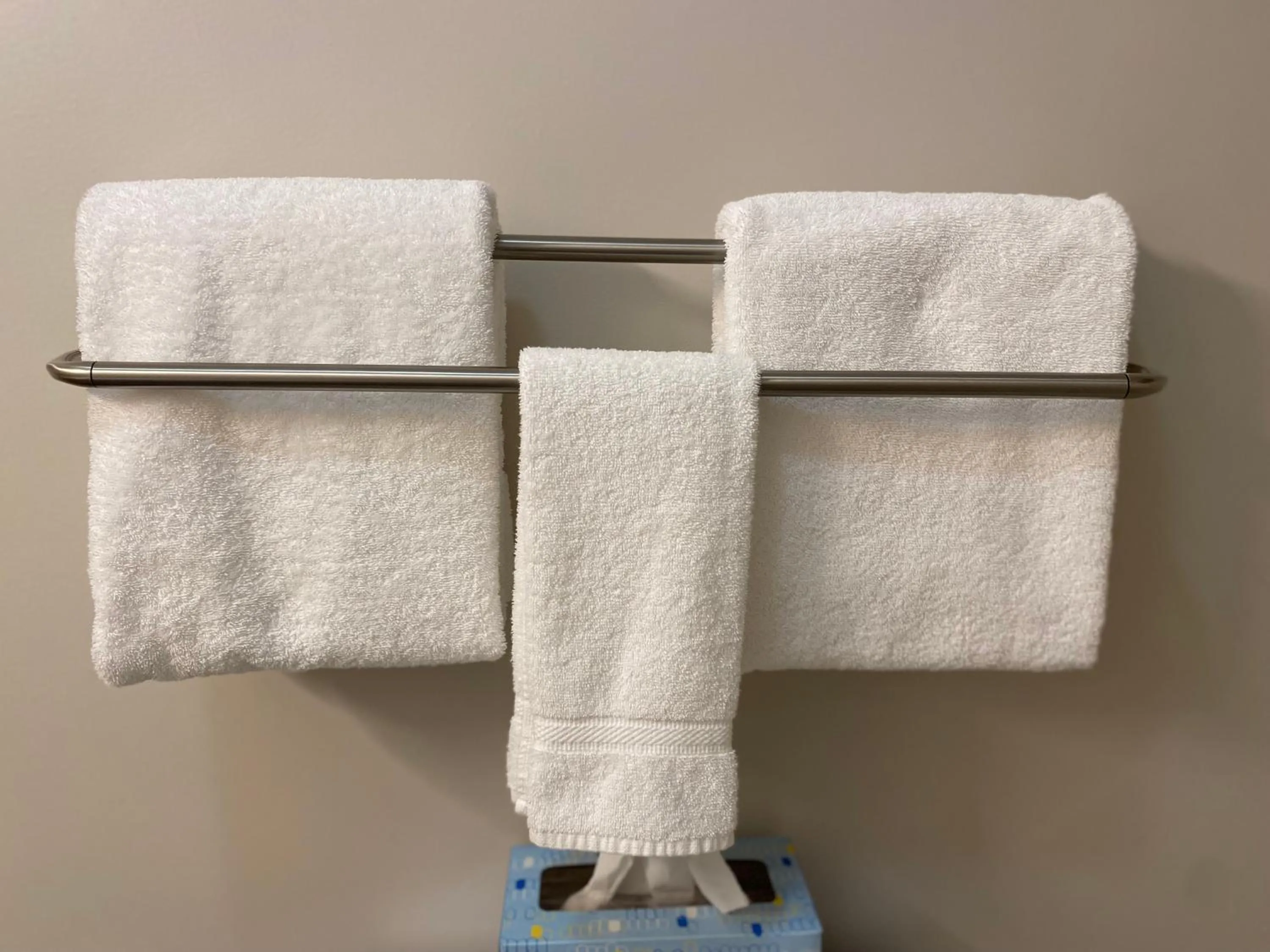 towels in SkyRidge Inn