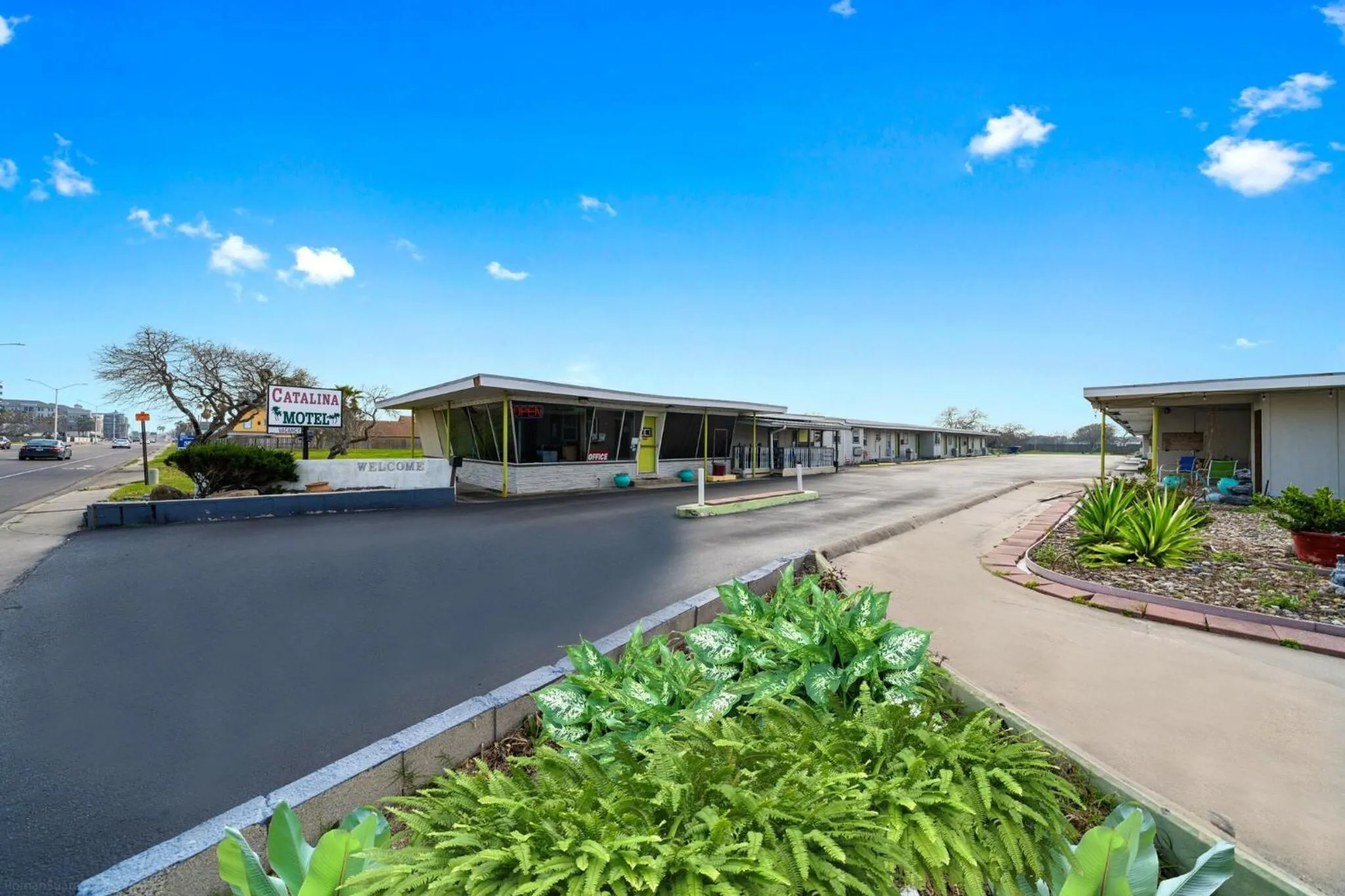 Catalina Motel
