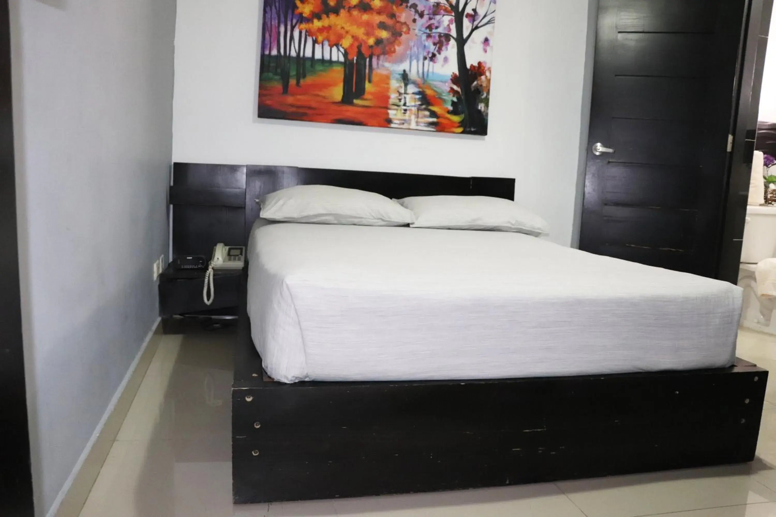 Standard Double Room in Hotel Merey Standard Double Room in Hotel Merey