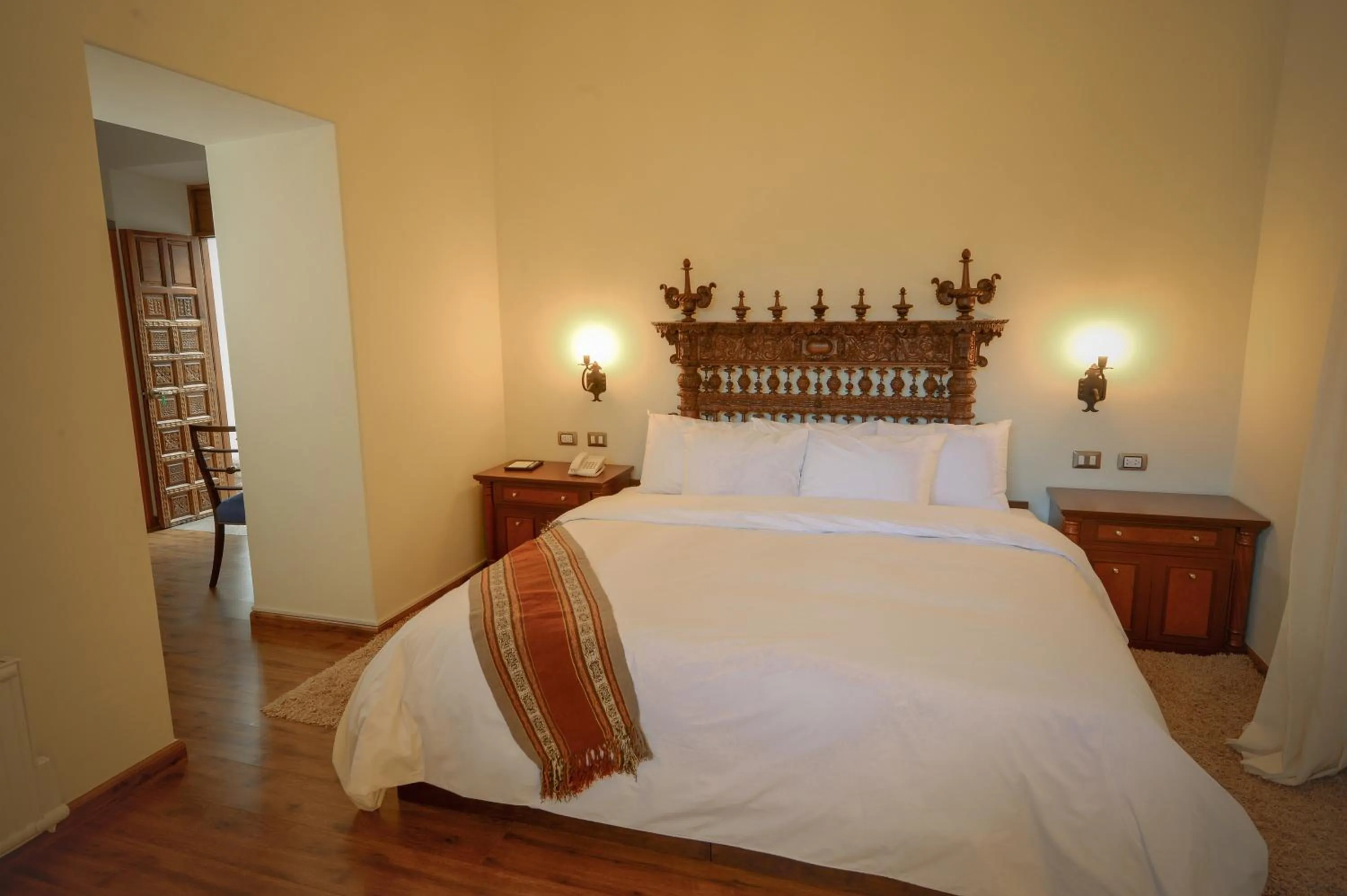 Bedroom, Bed in Palacio Manco Capac by Ananay Hotels