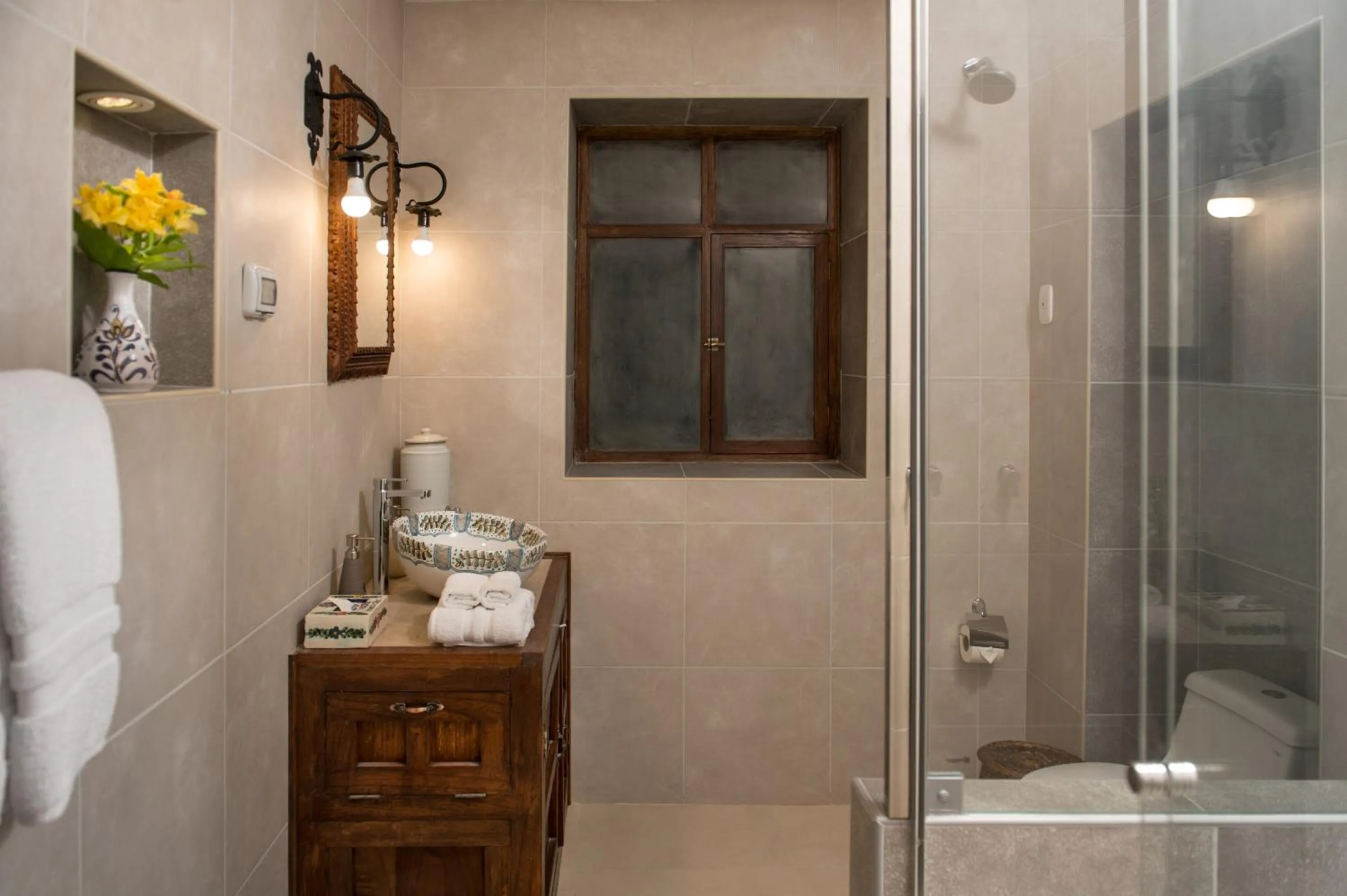 Bathroom in Palacio Manco Capac by Ananay Hotels