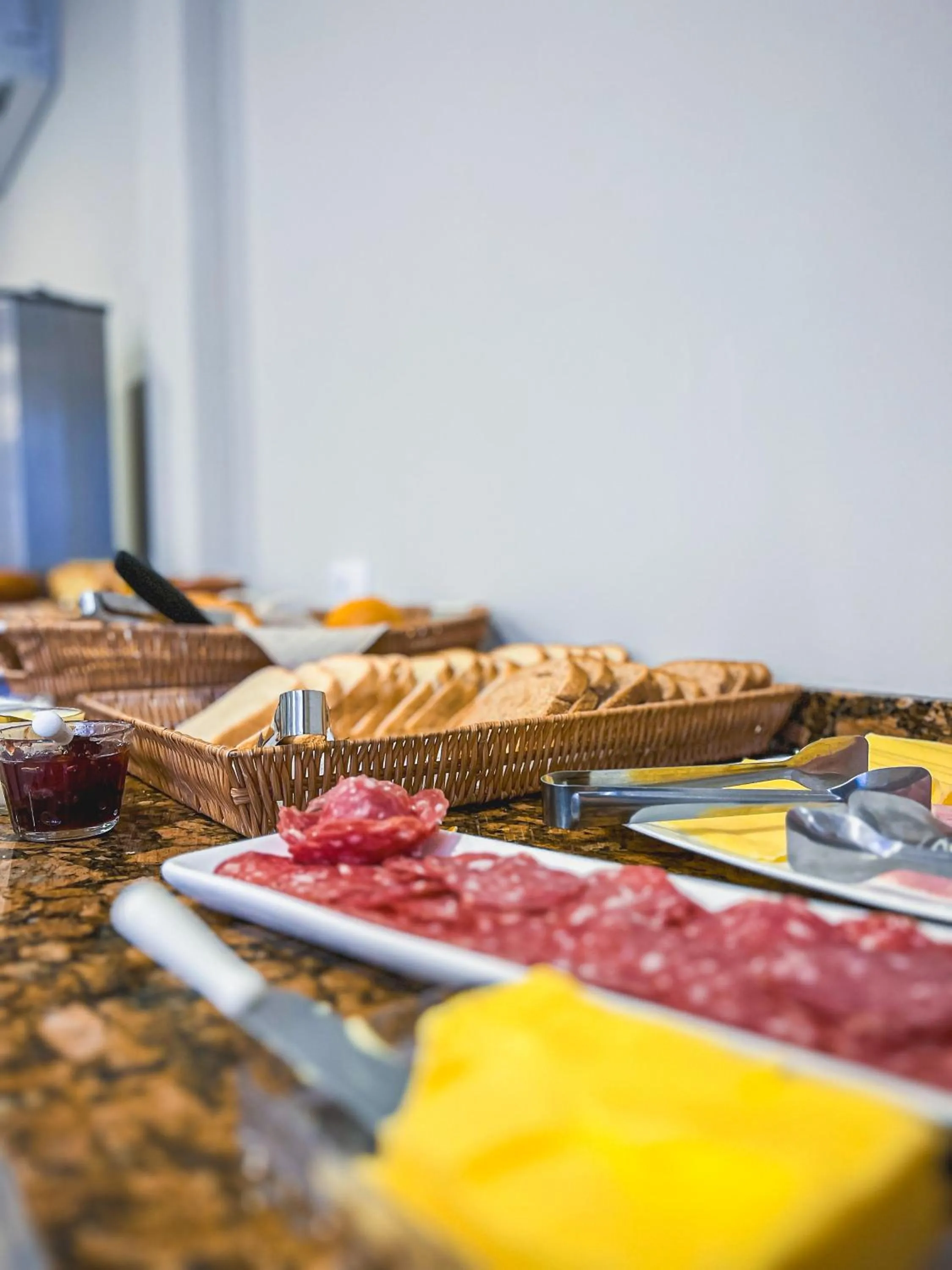 Food and drinks in Hotel Gold Ville