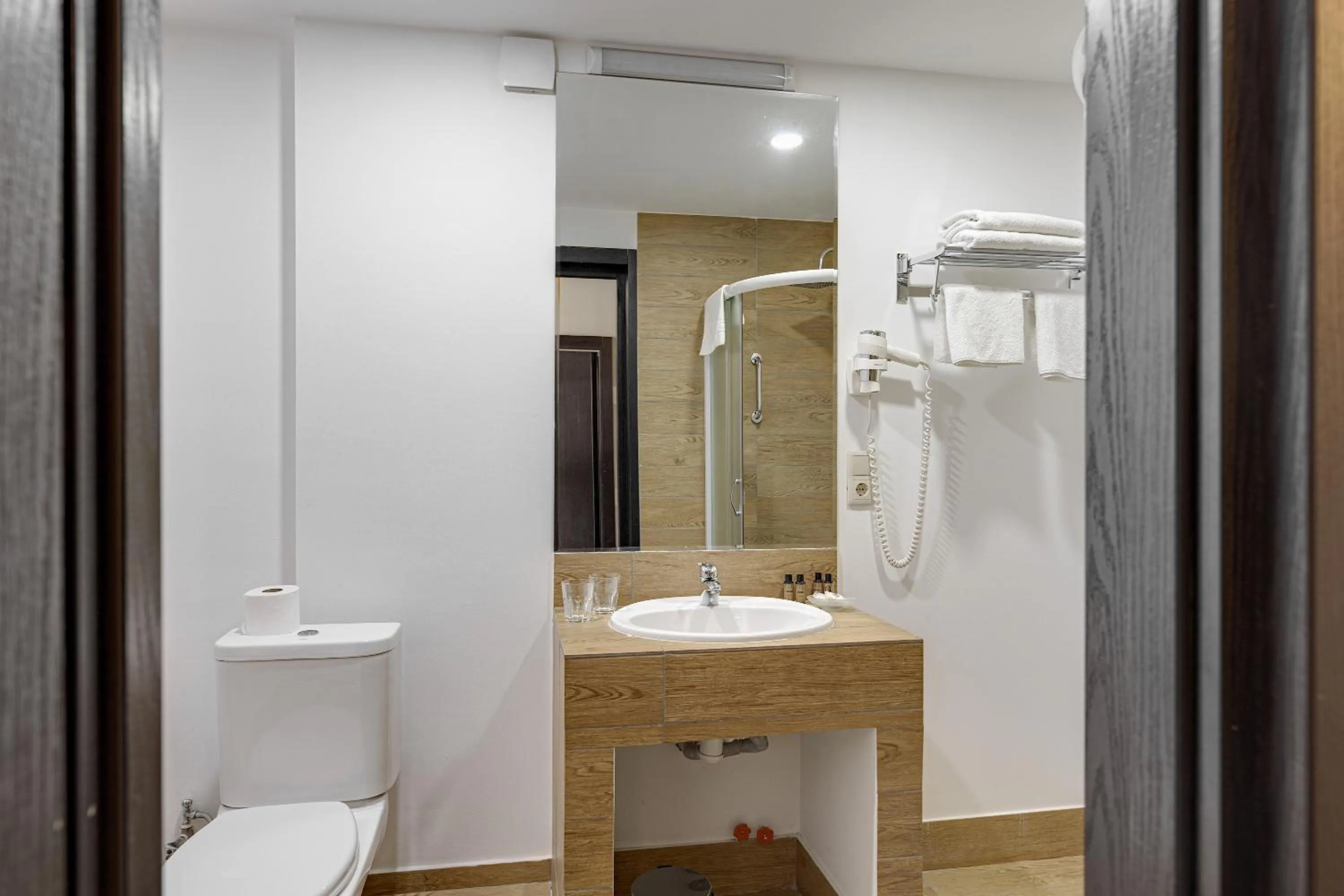 Toilet in Best Western Tbilisi Art Hotel