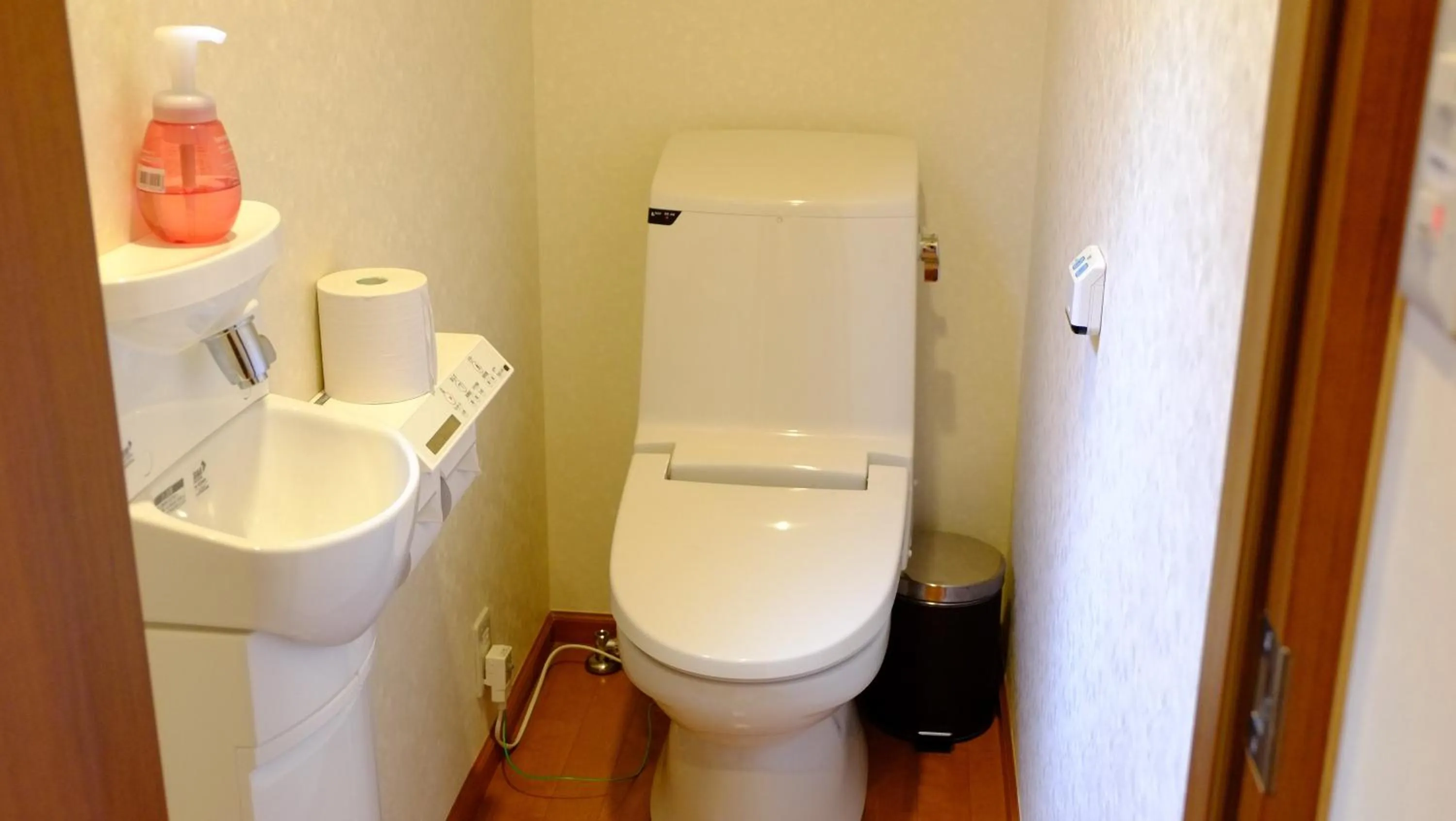 Toilet in Villa Ensoleille