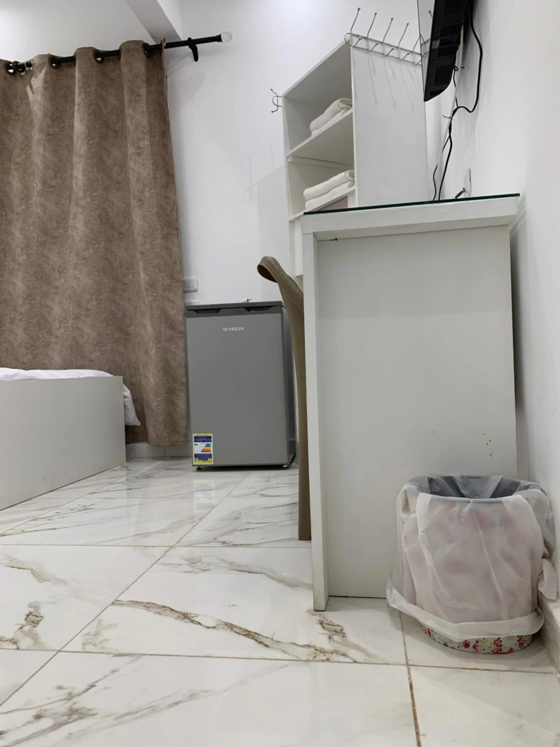 PR Family pyramids inn