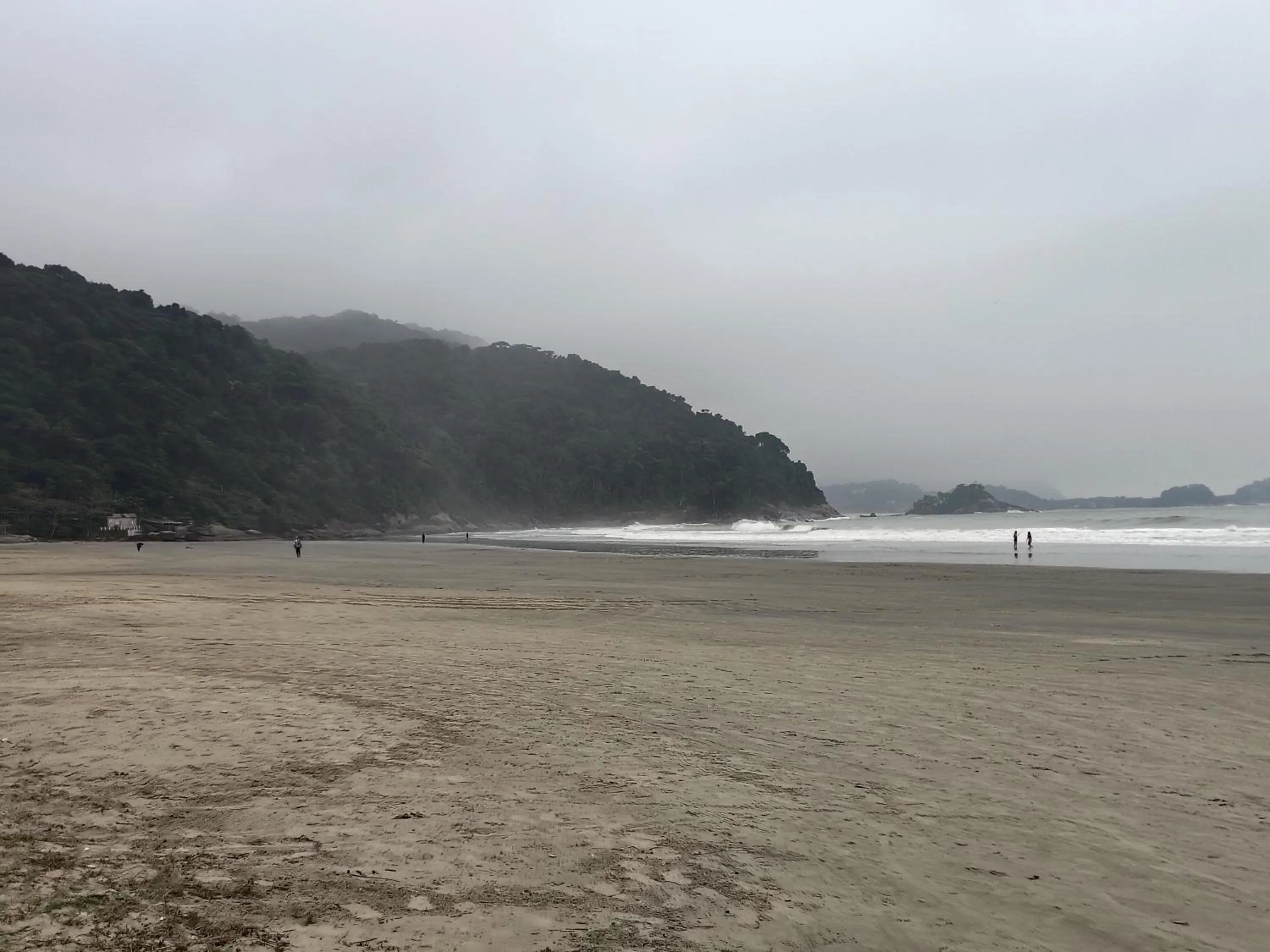 Beach in Pousada Lambaris Pereque Guarujá