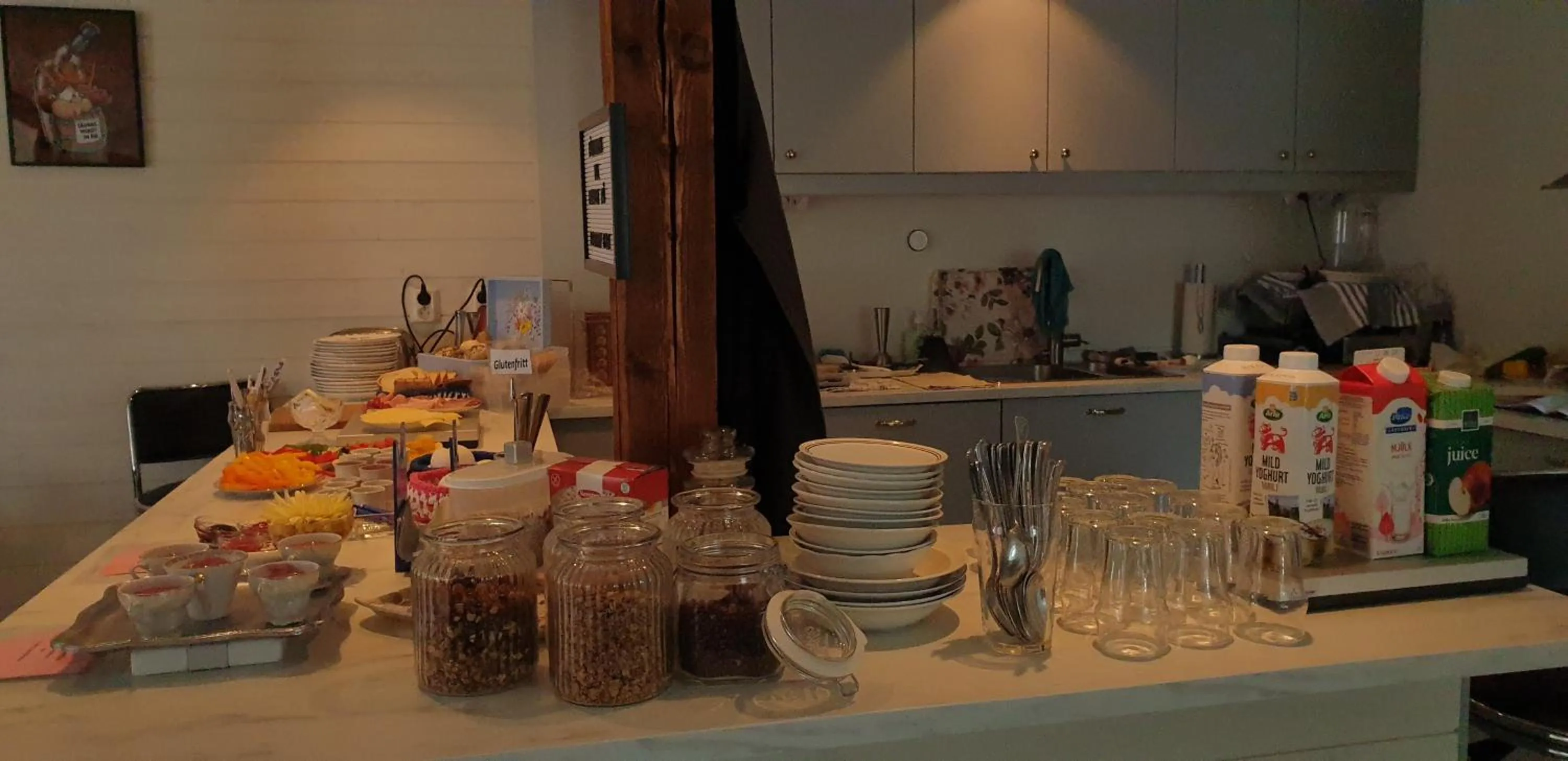 Buffet breakfast in Joastorps Bed & Breakfast