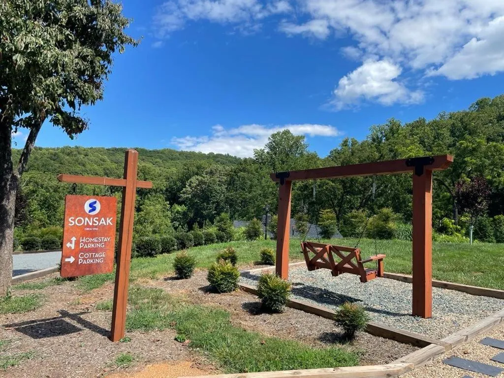 Mountain view in Sonsak - Unit 1