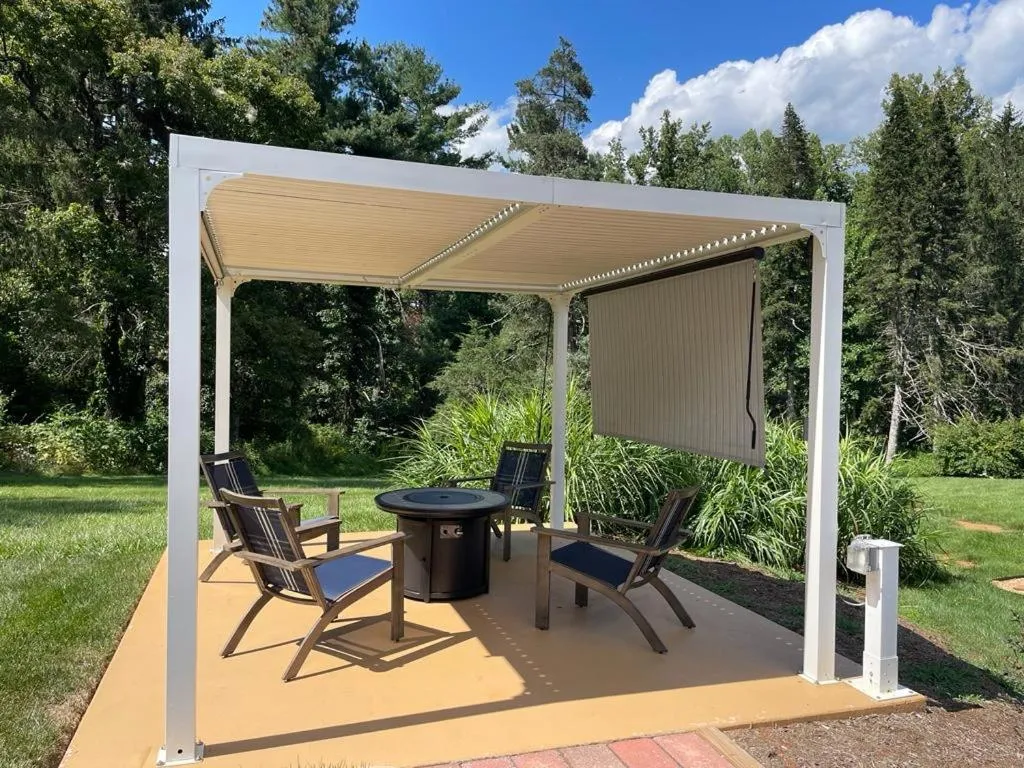 Patio in Sonsak - Unit 1