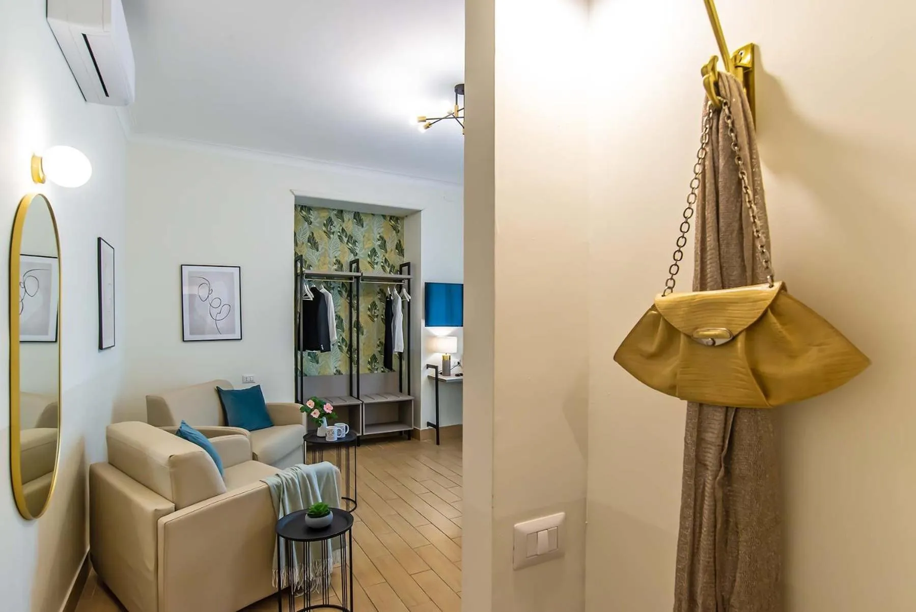 Bedroom in 94Rooms Vatican Guest House - Vigliena