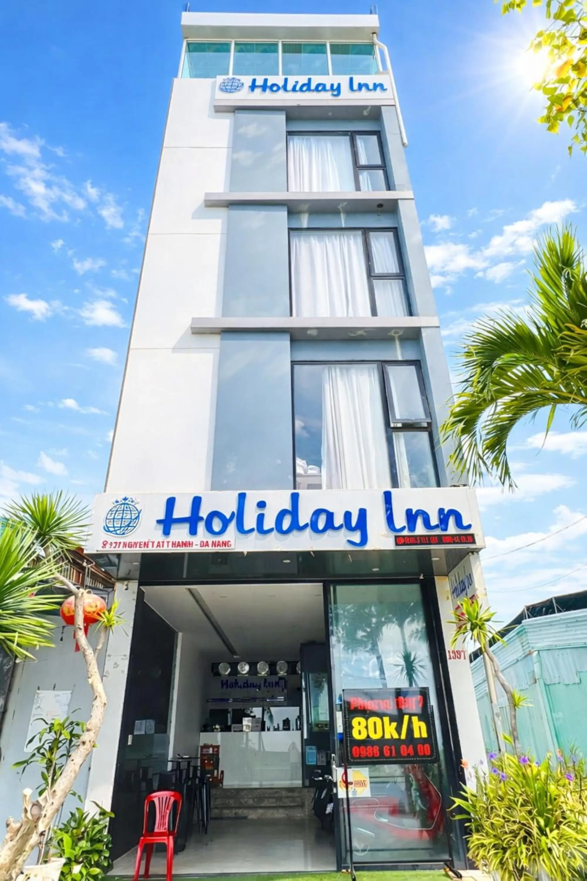 Property building in Holiday Inn Hotel