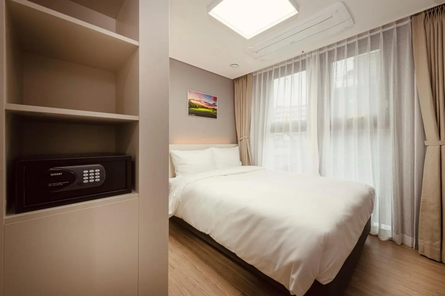 Bedroom, Bed in Sollago Myeongdong Hotel & Residence