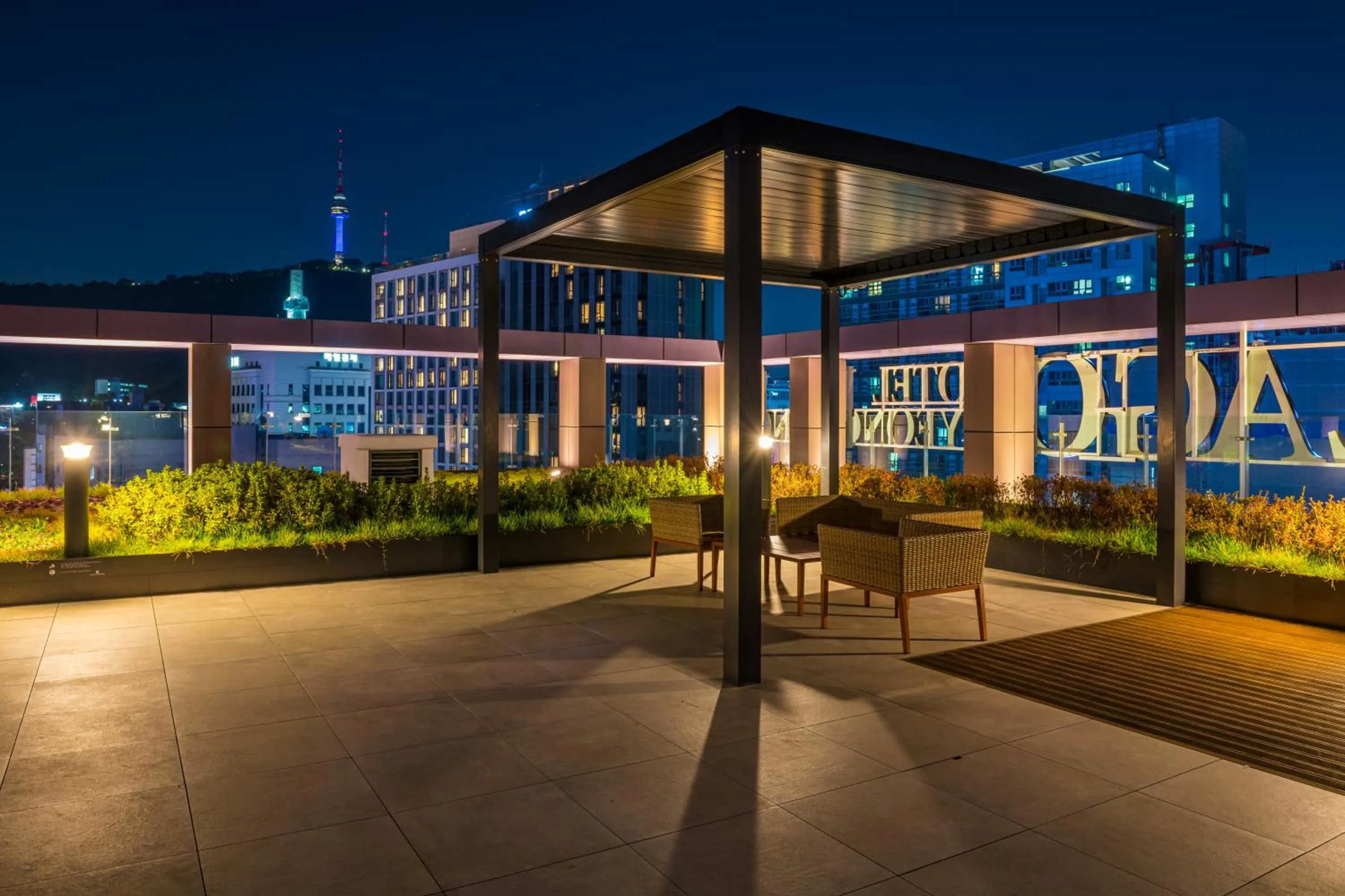 Garden in Sollago Myeongdong Hotel & Residence