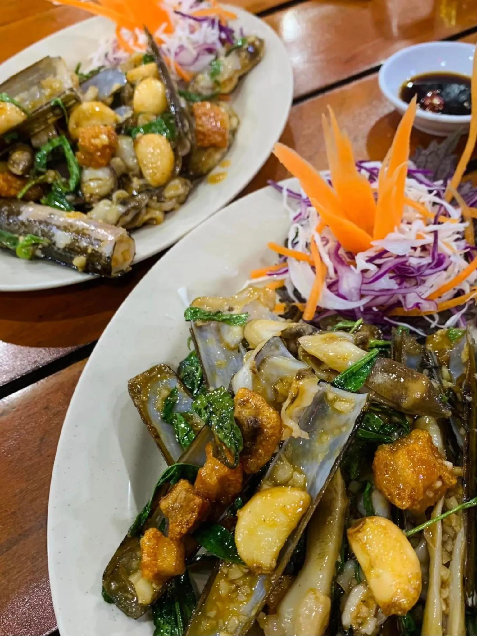 Food and drinks in The Ruong Resort