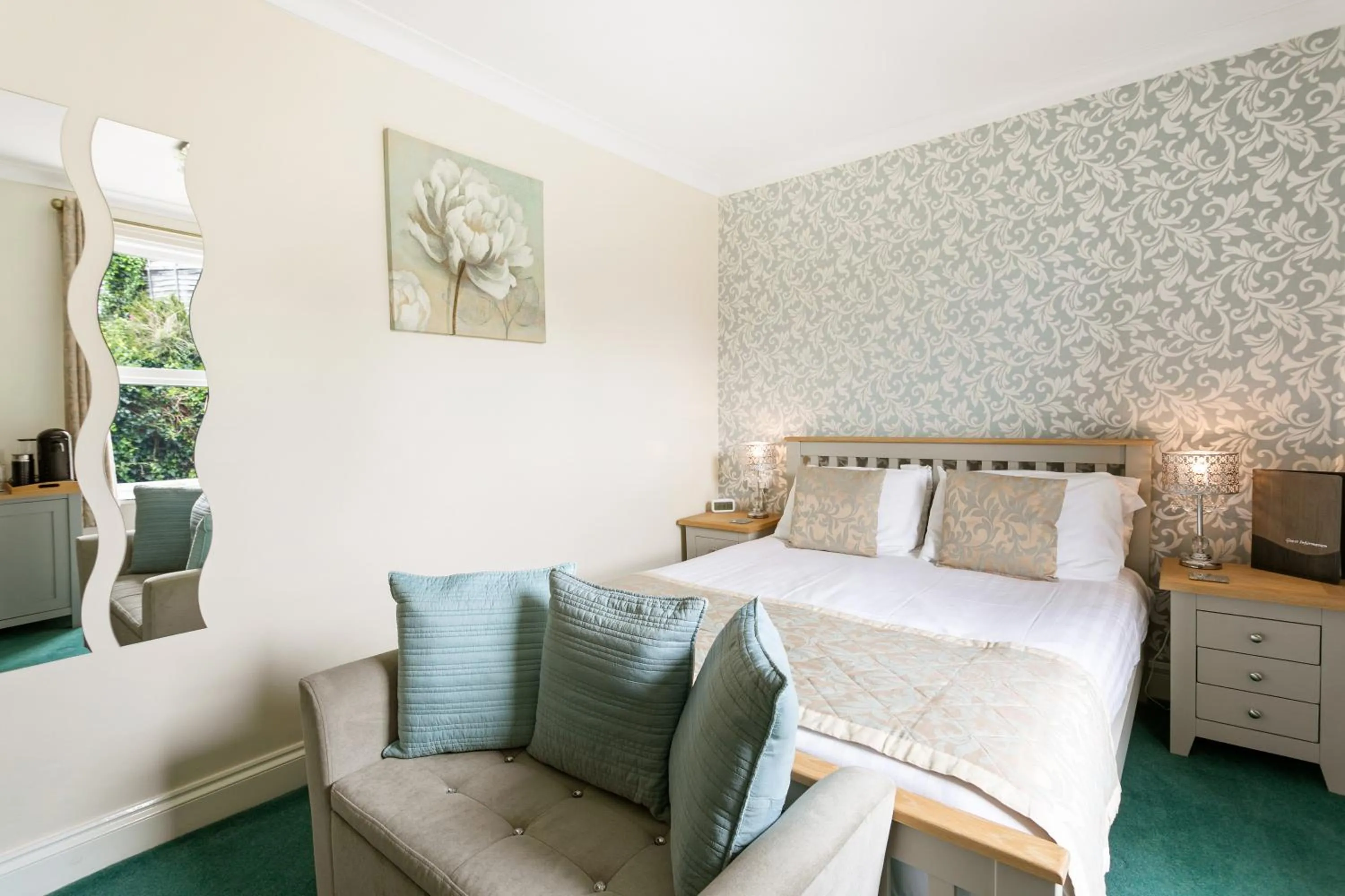 Bedroom, Bed in Mount Edgcombe