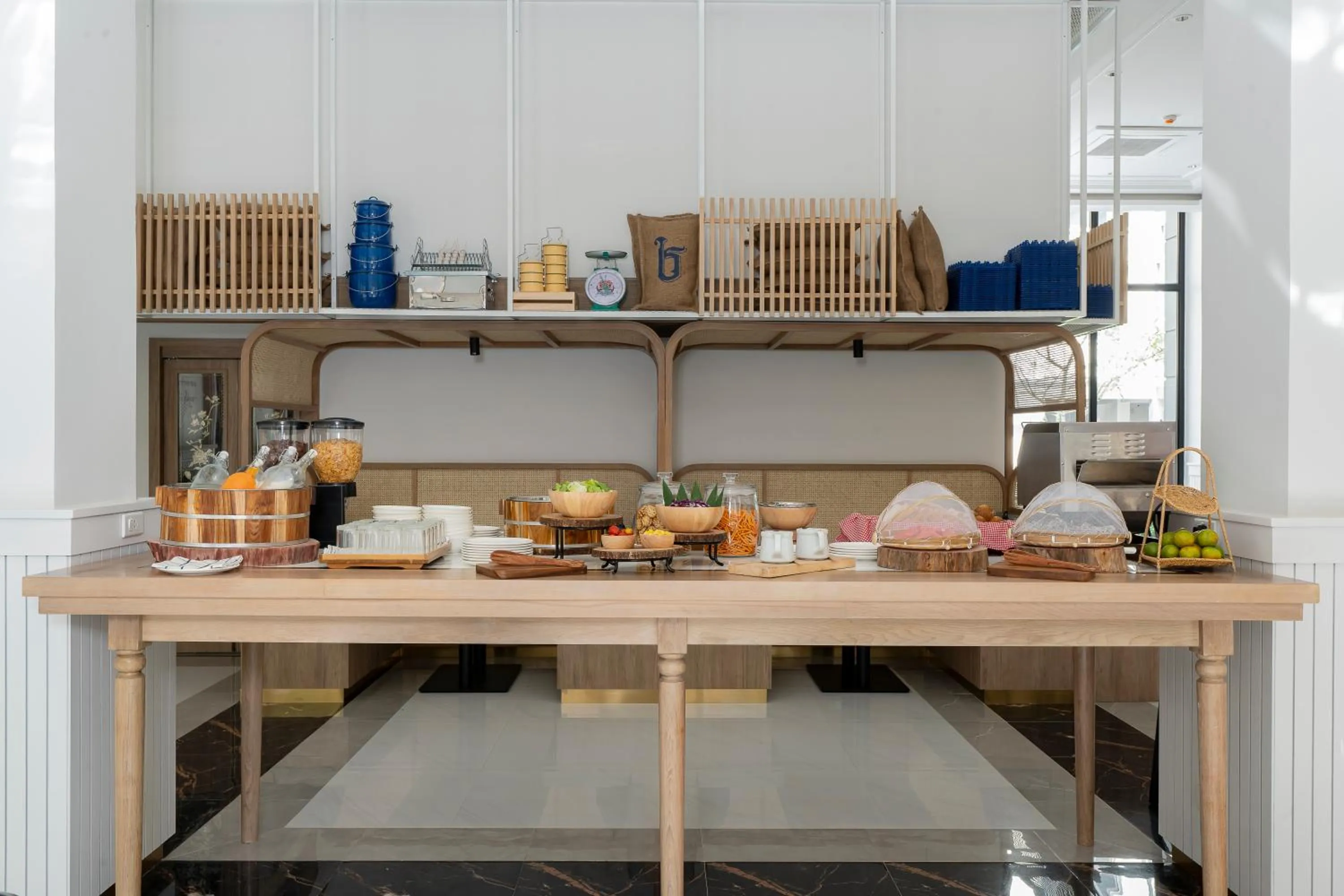 Restaurant/places to eat in Pranakorn Heritage Hotel