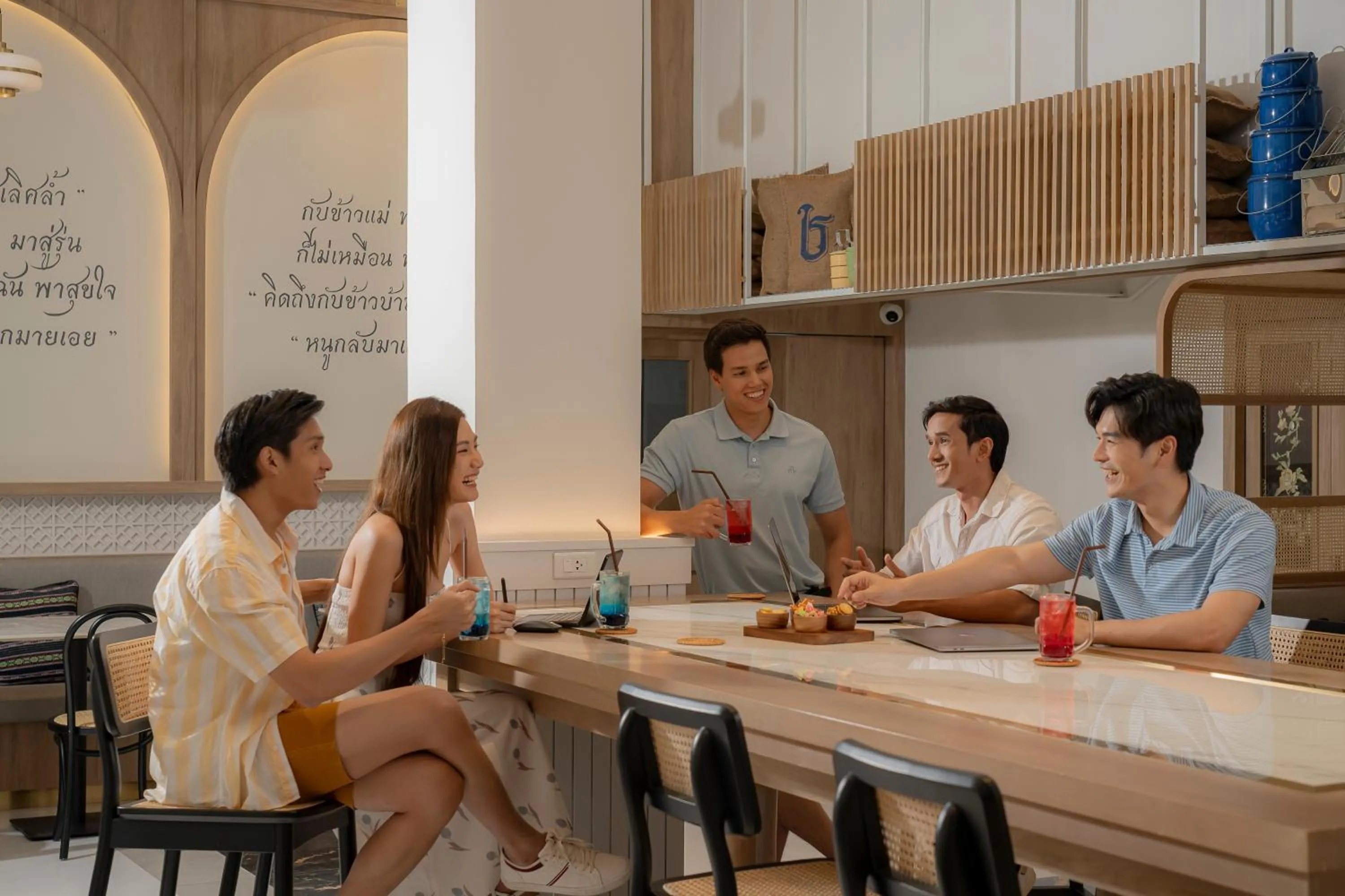 Restaurant/places to eat in Pranakorn Heritage Hotel