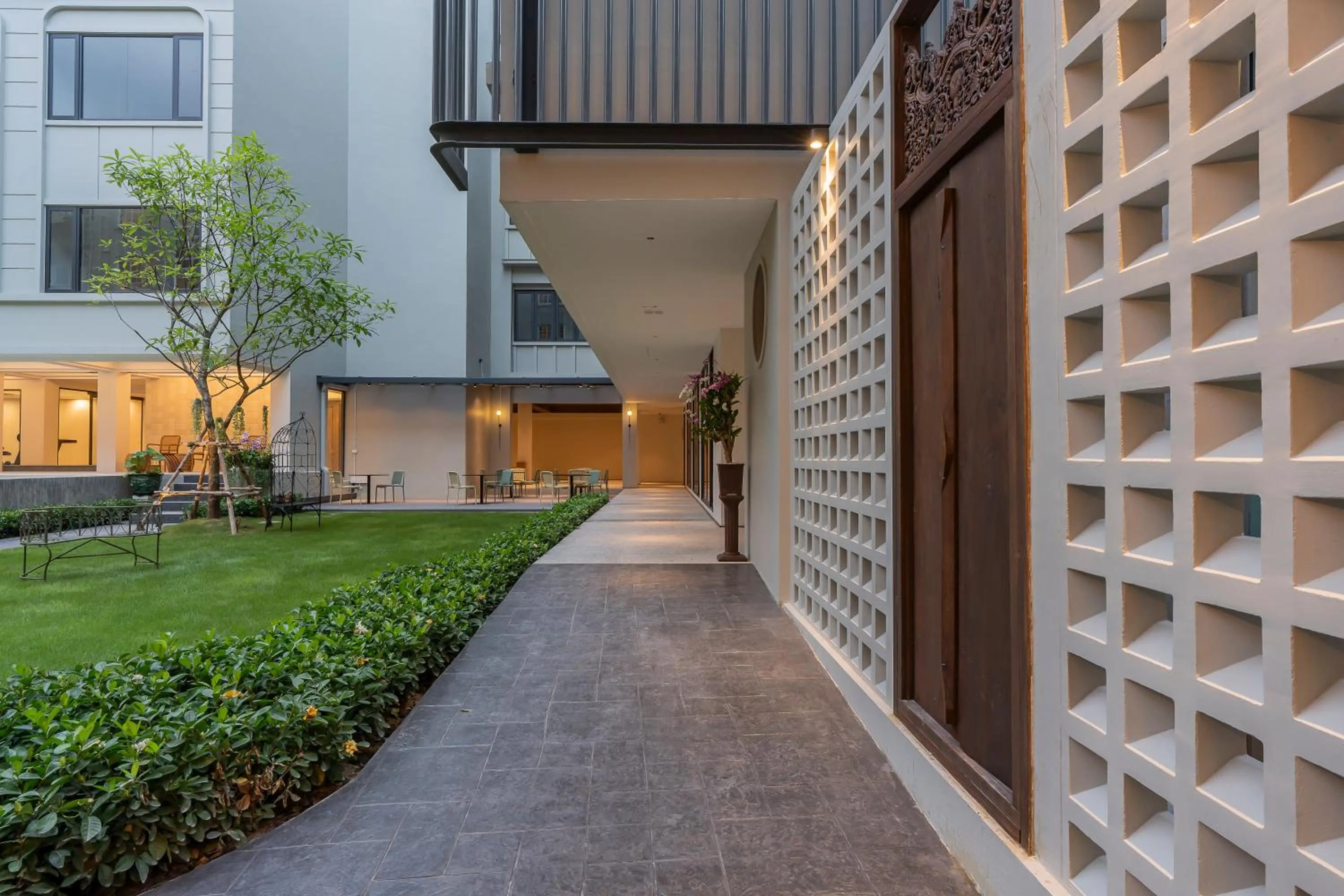 Garden in Pranakorn Heritage Hotel