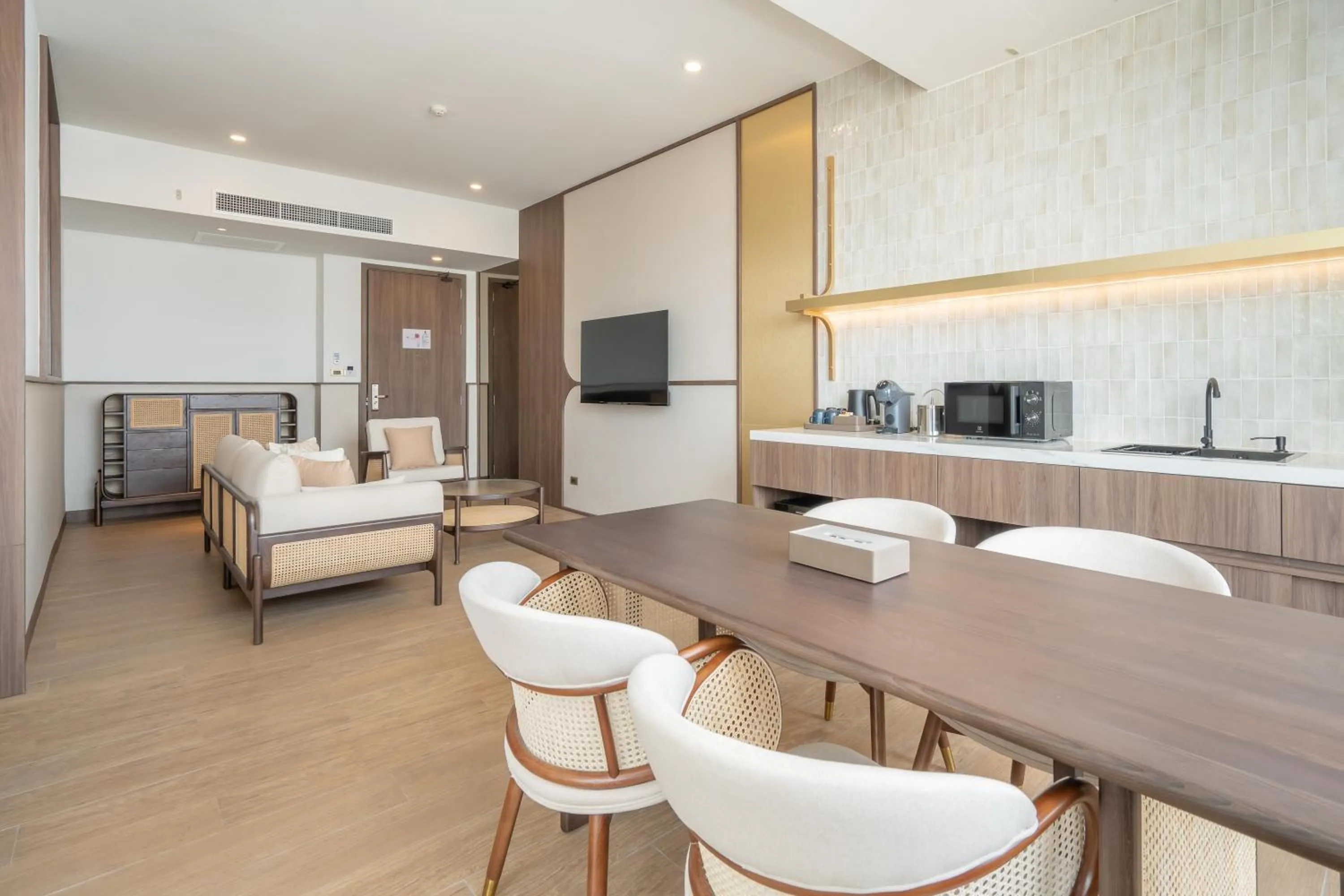 Living room in Pranakorn Heritage Hotel