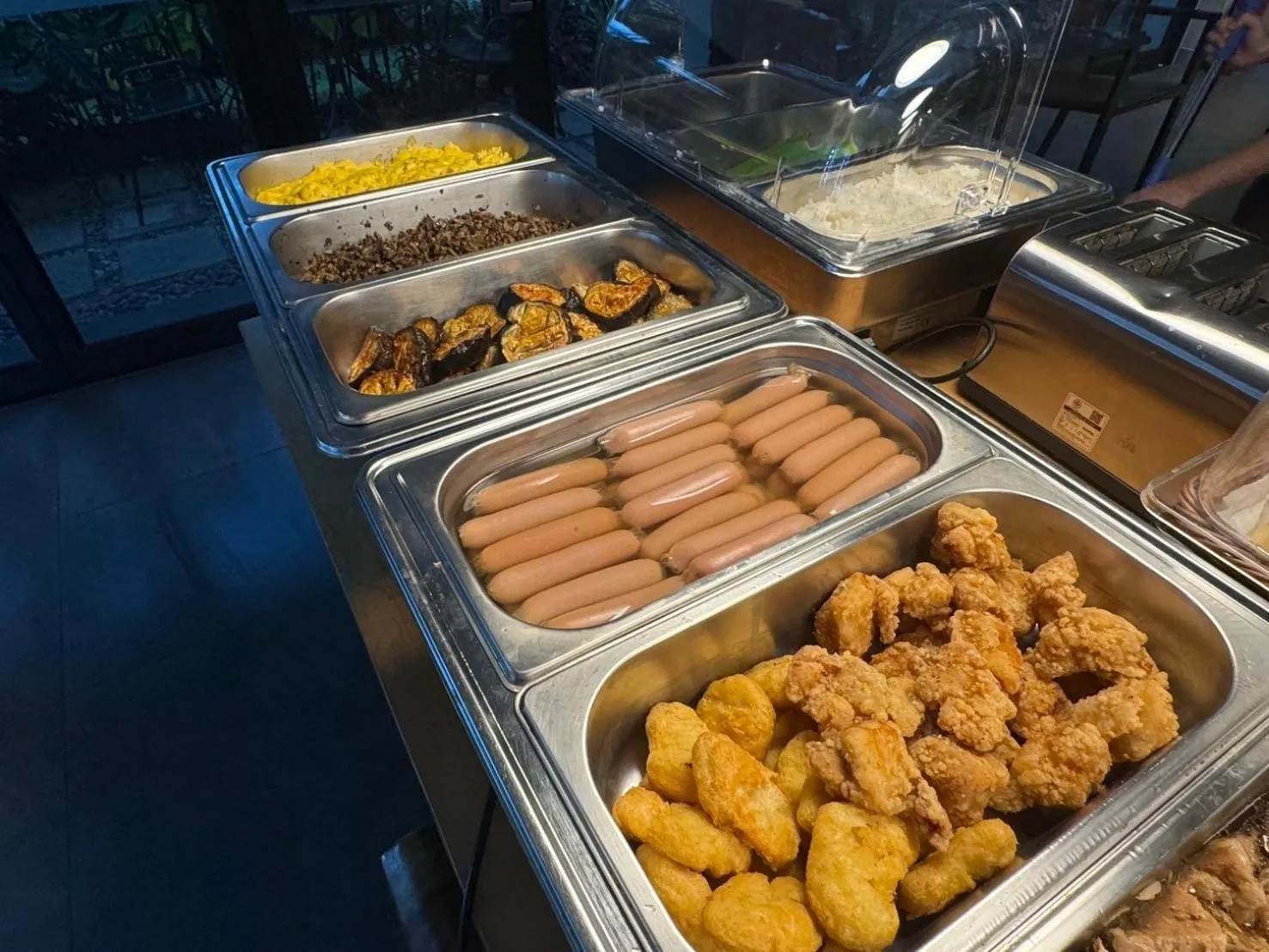 Breakfast in POR Arak