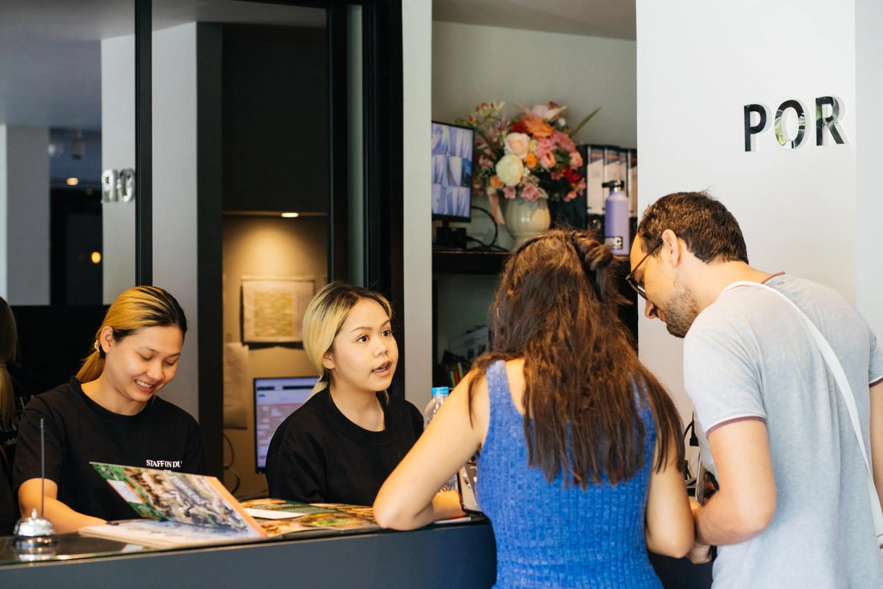 Lobby or reception in POR Arak