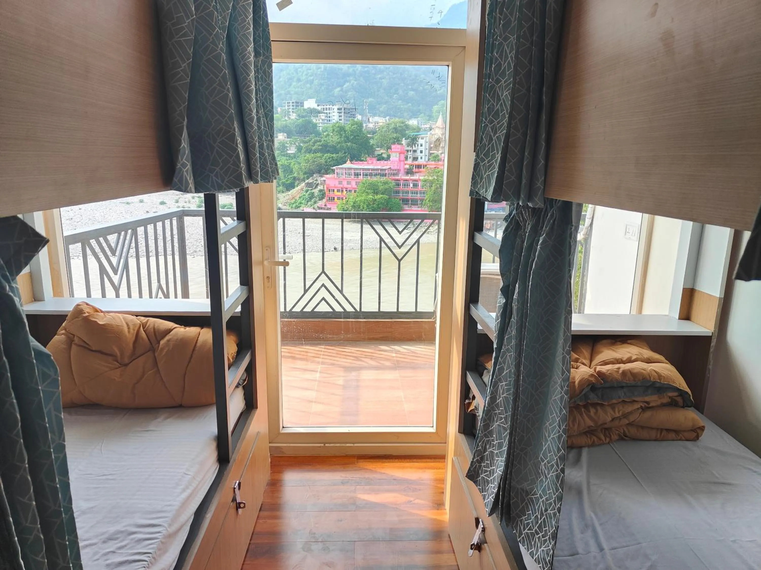 Balcony/Terrace in Joey's By The Ganges