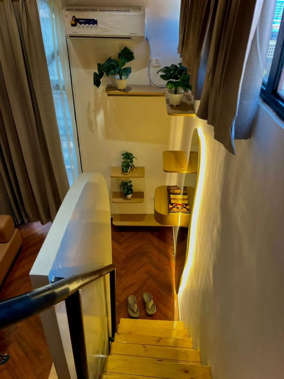 Living room in Joey's By The Ganges