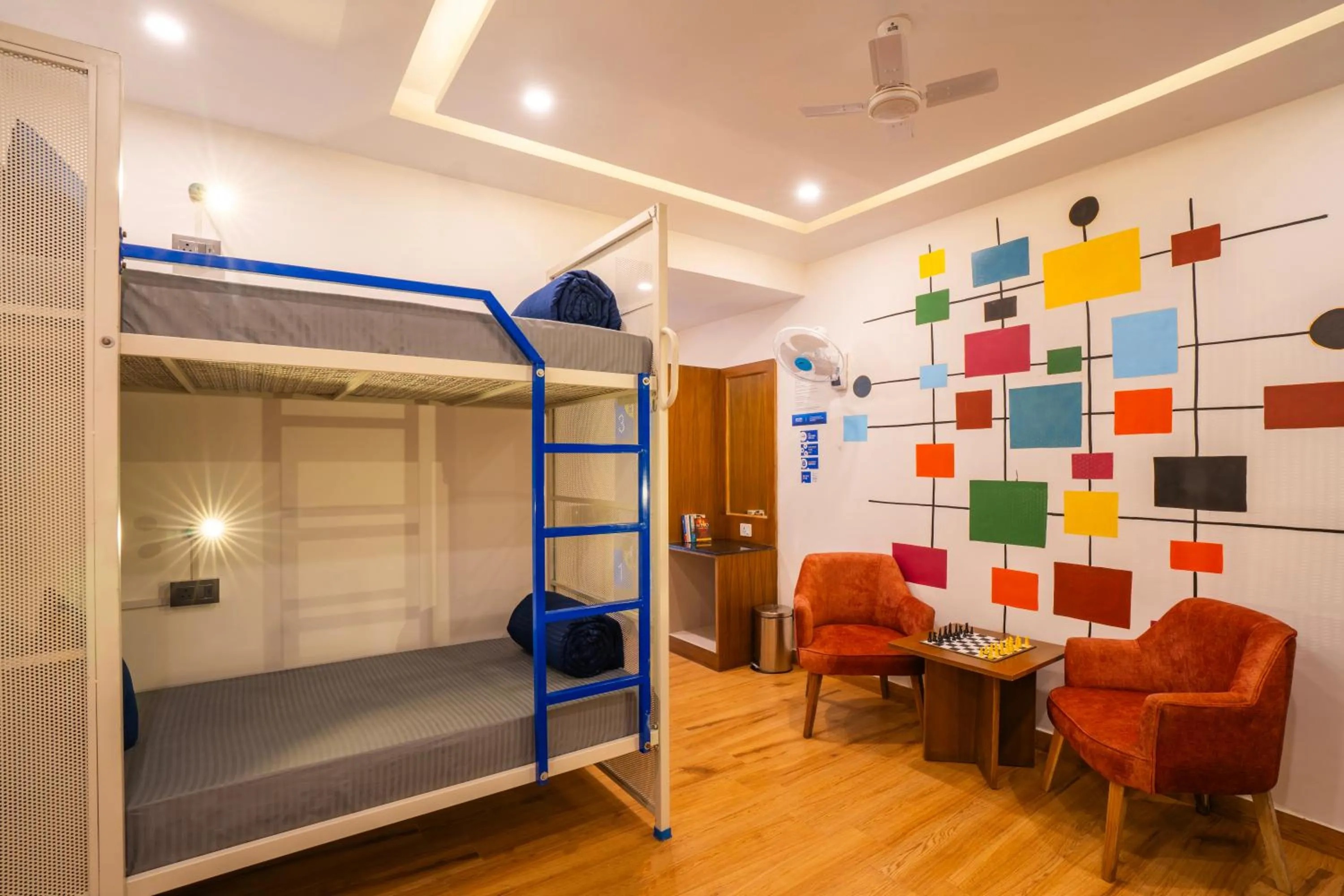 Bed in Shalom Backpackers Mussoorie