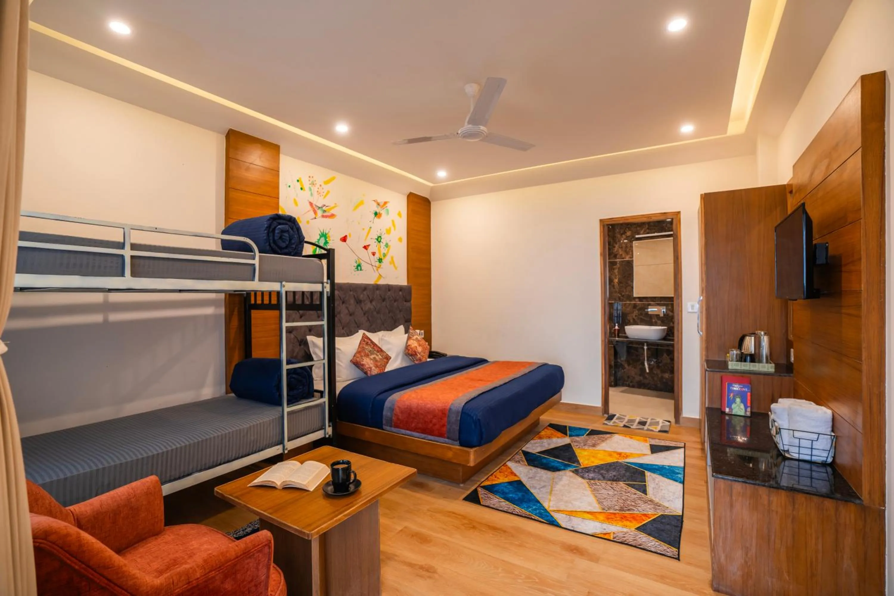 Bed in Shalom Backpackers Mussoorie