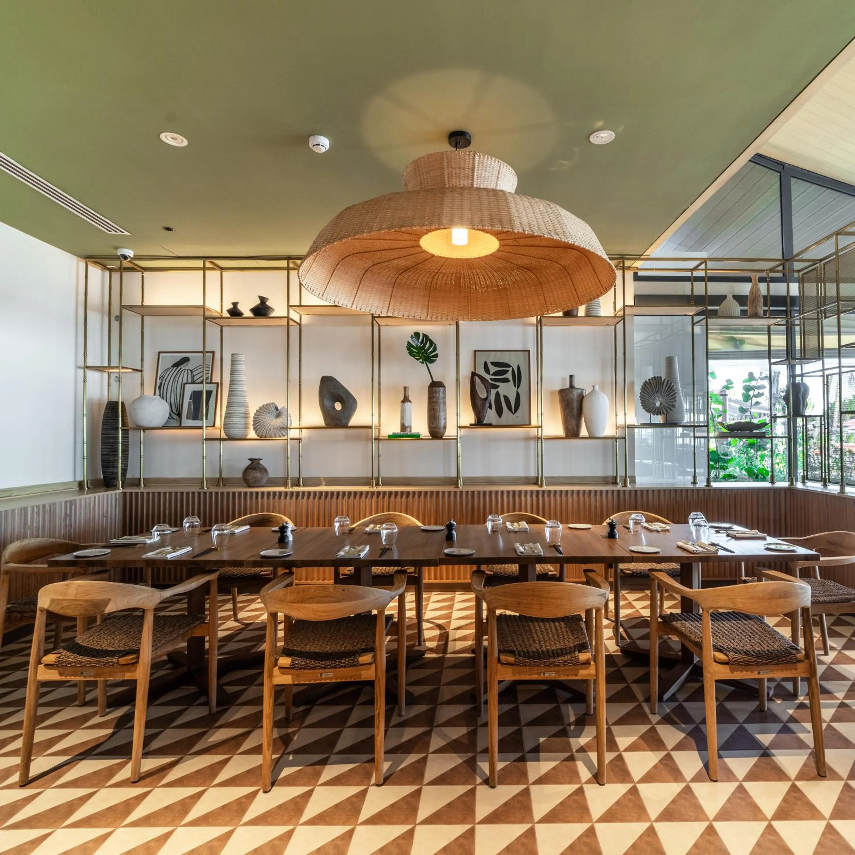 Restaurant/places to eat in SO/ Maldives