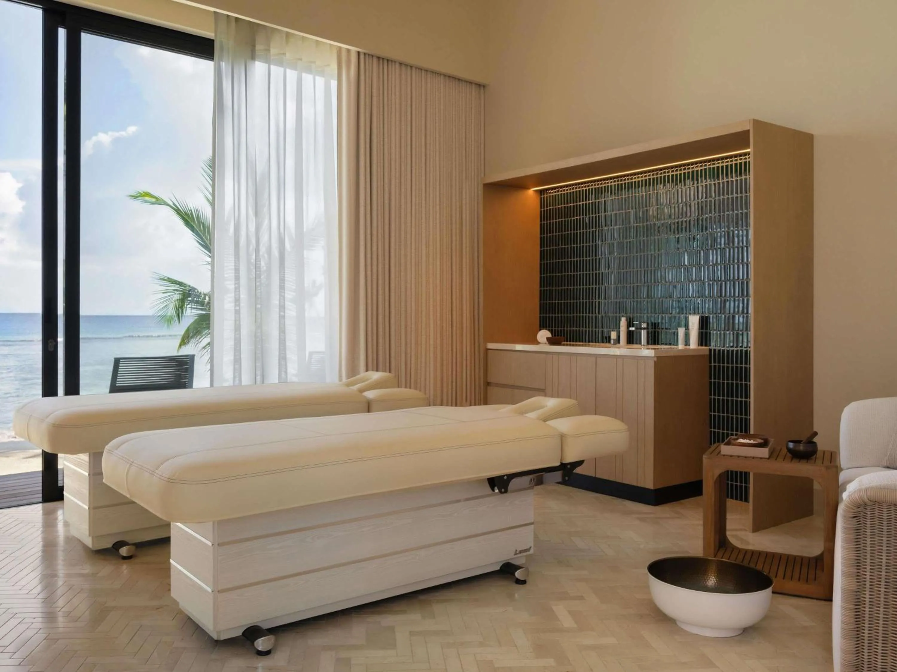 Spa and wellness centre/facilities, Bed in SO/ Maldives
