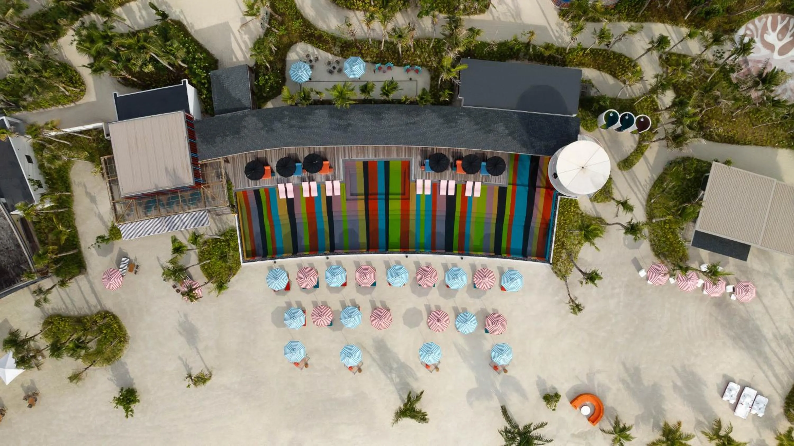 Swimming pool in SO/ Maldives