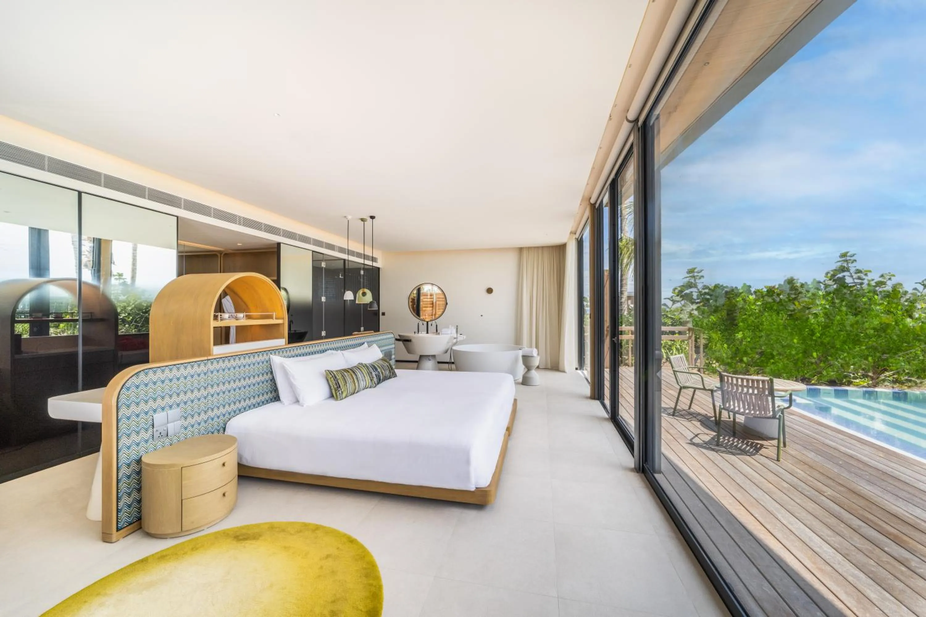 Property building, Bed in SO/ Maldives