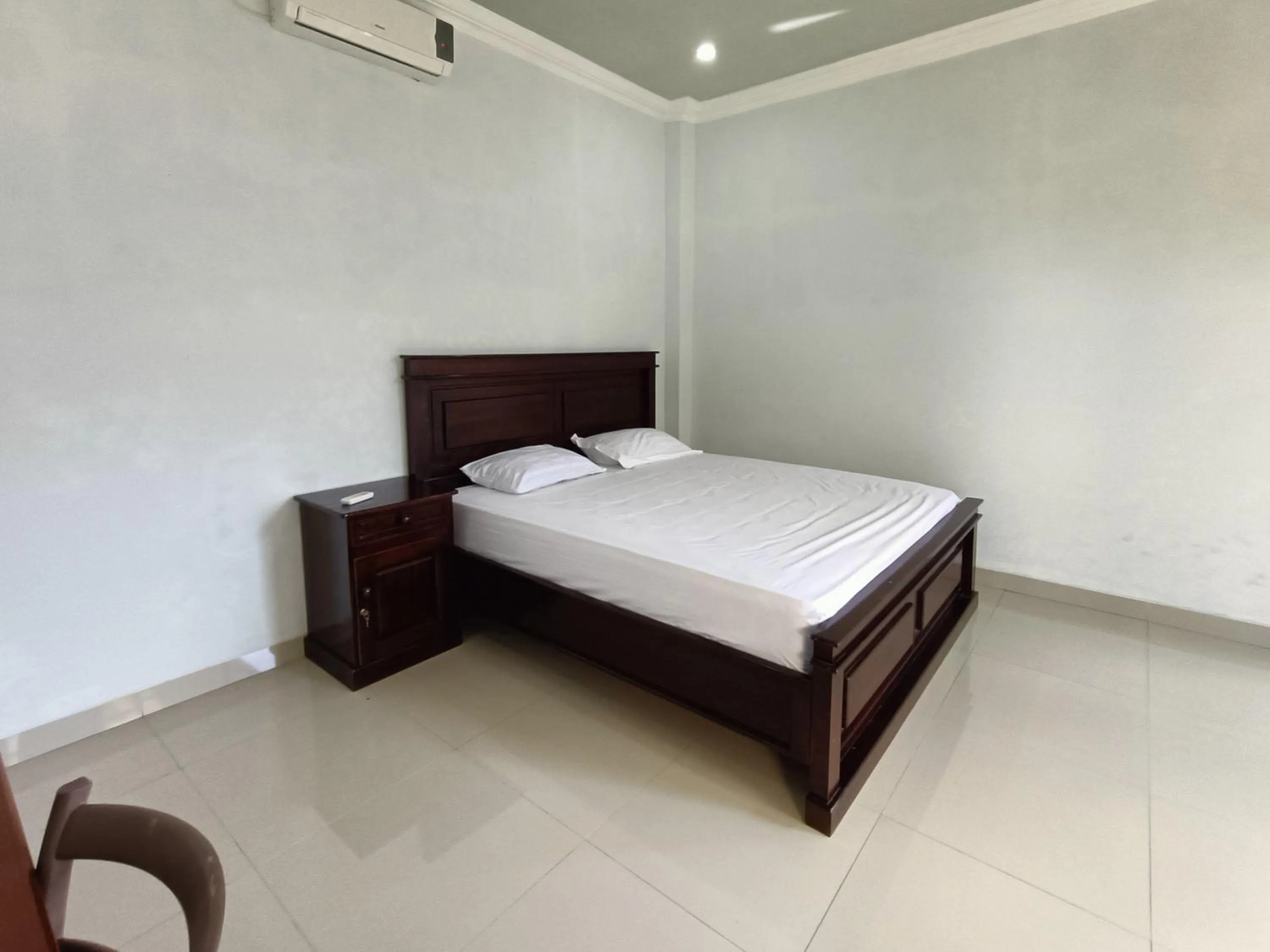 Bed in RedDoorz @ Green Homestay Syariah Baubau