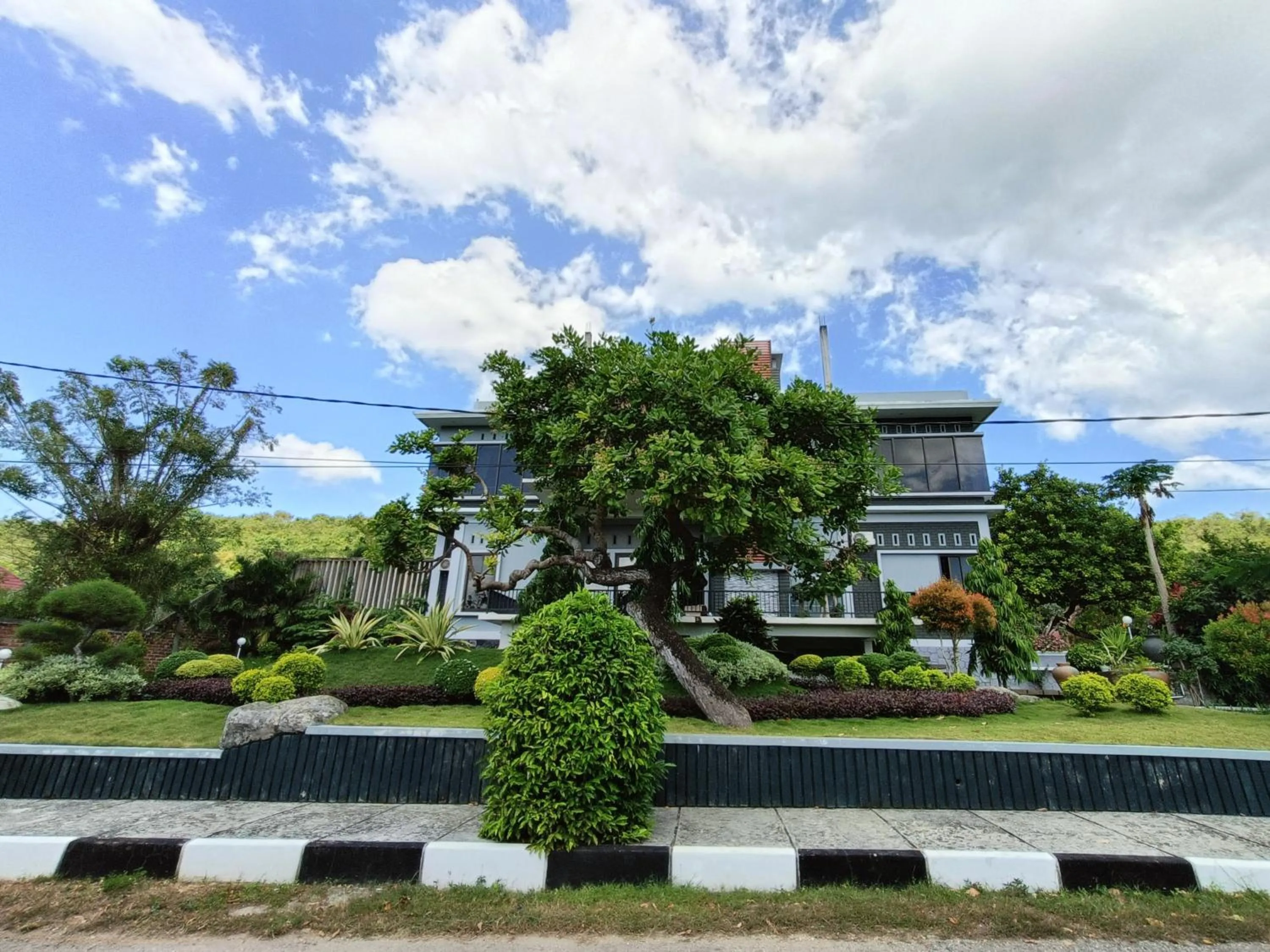 Property building in RedDoorz @ Green Homestay Syariah Baubau