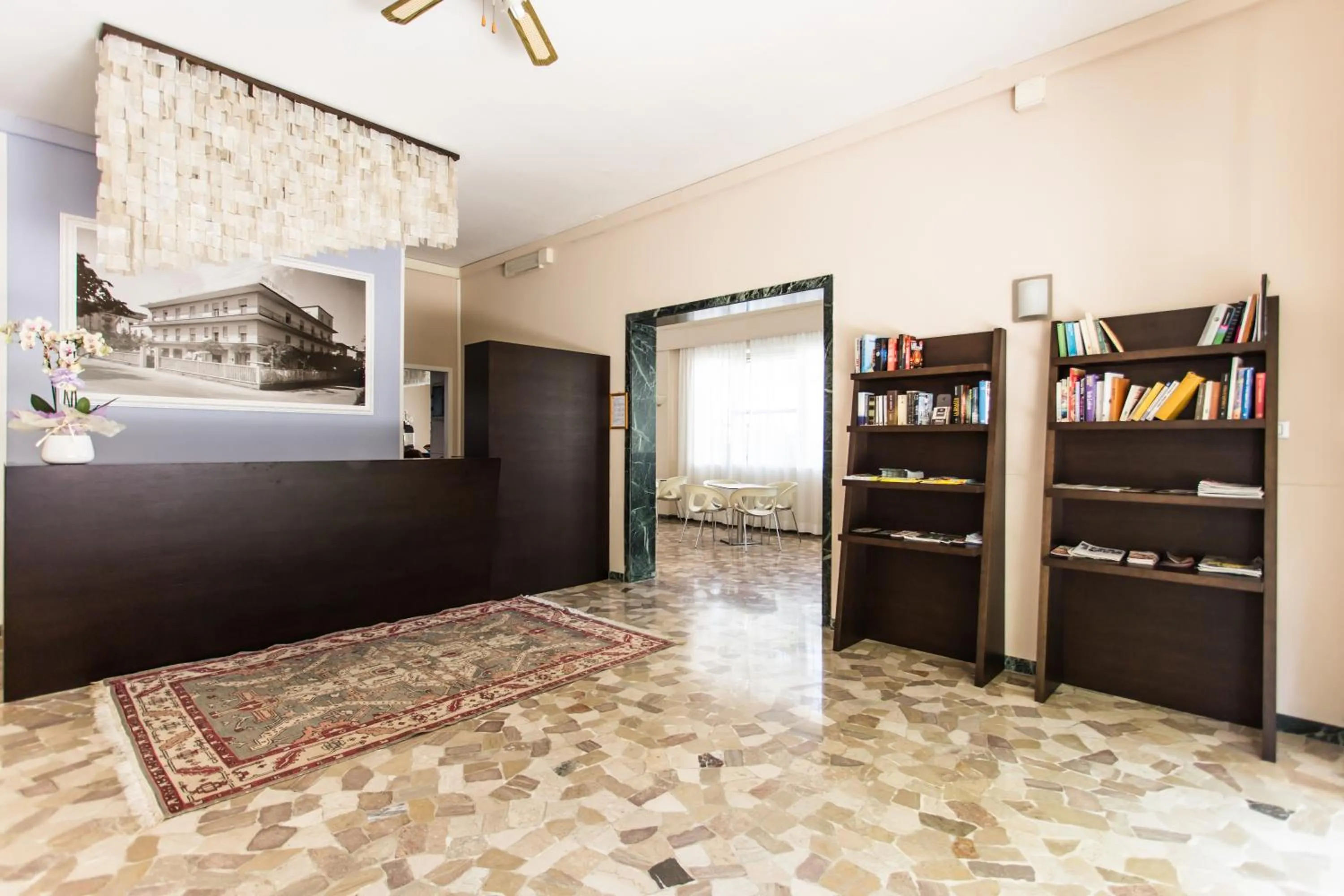 Lobby or reception in New Hotel Chiari