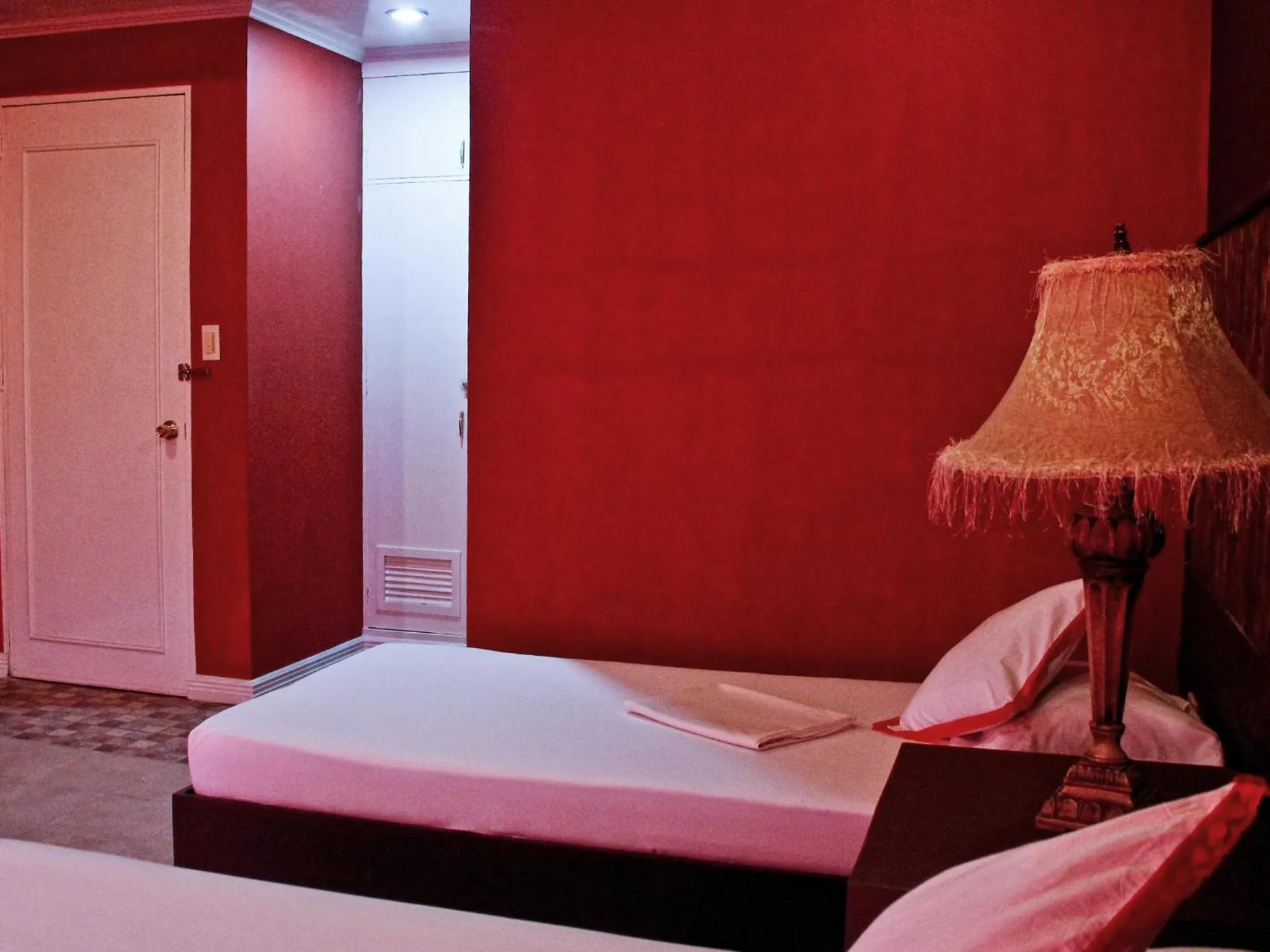 Bed in RB Bed and Breakfast