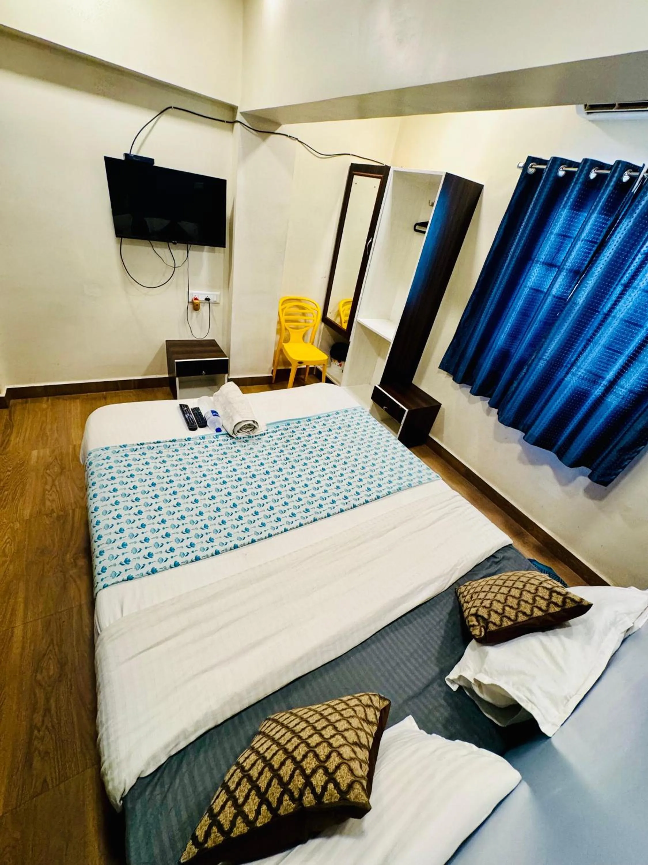 Bedroom, Bed in David Residency