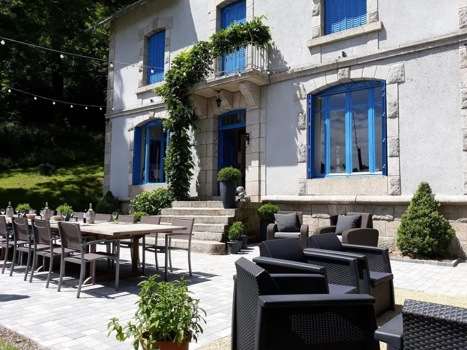 Facade/entrance in Le Parc des 4 Saisons