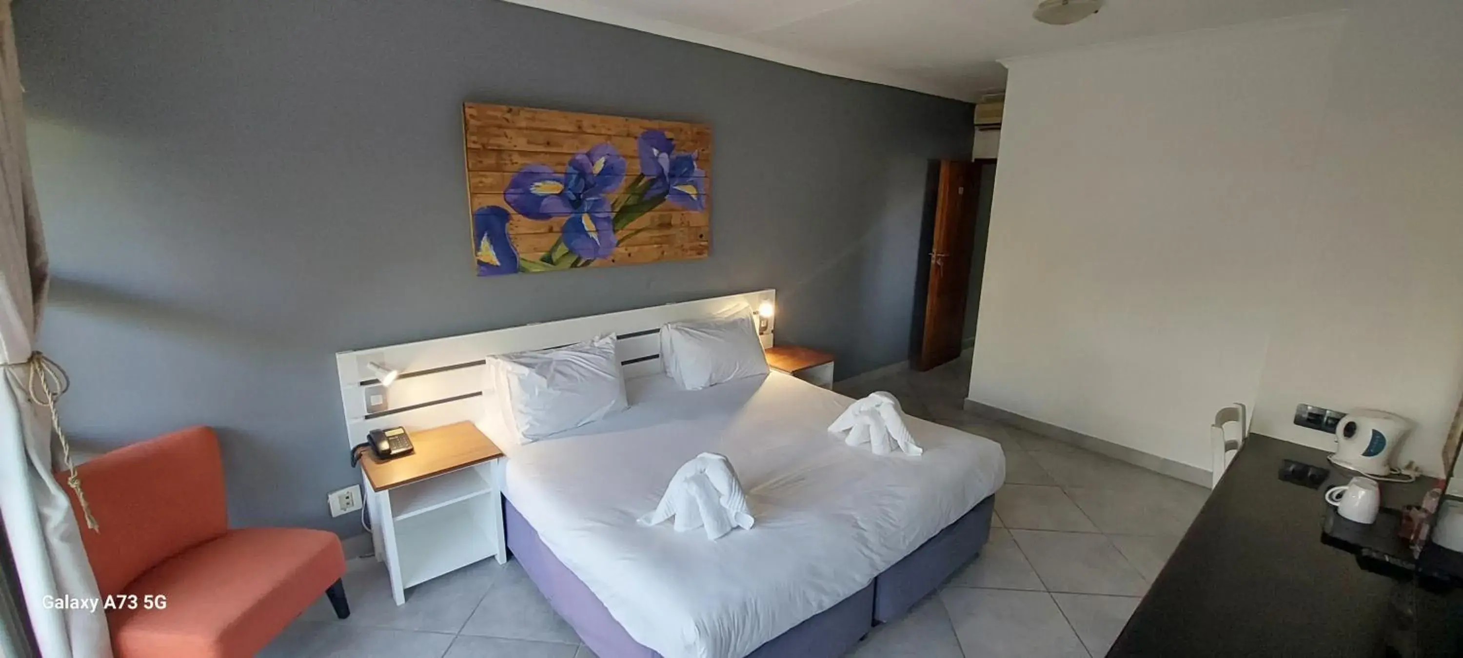 King Room with Balcony - single occupancy in Elephant Lake Hotel King Room with Balcony - single occupancy in Elephant Lake Hotel