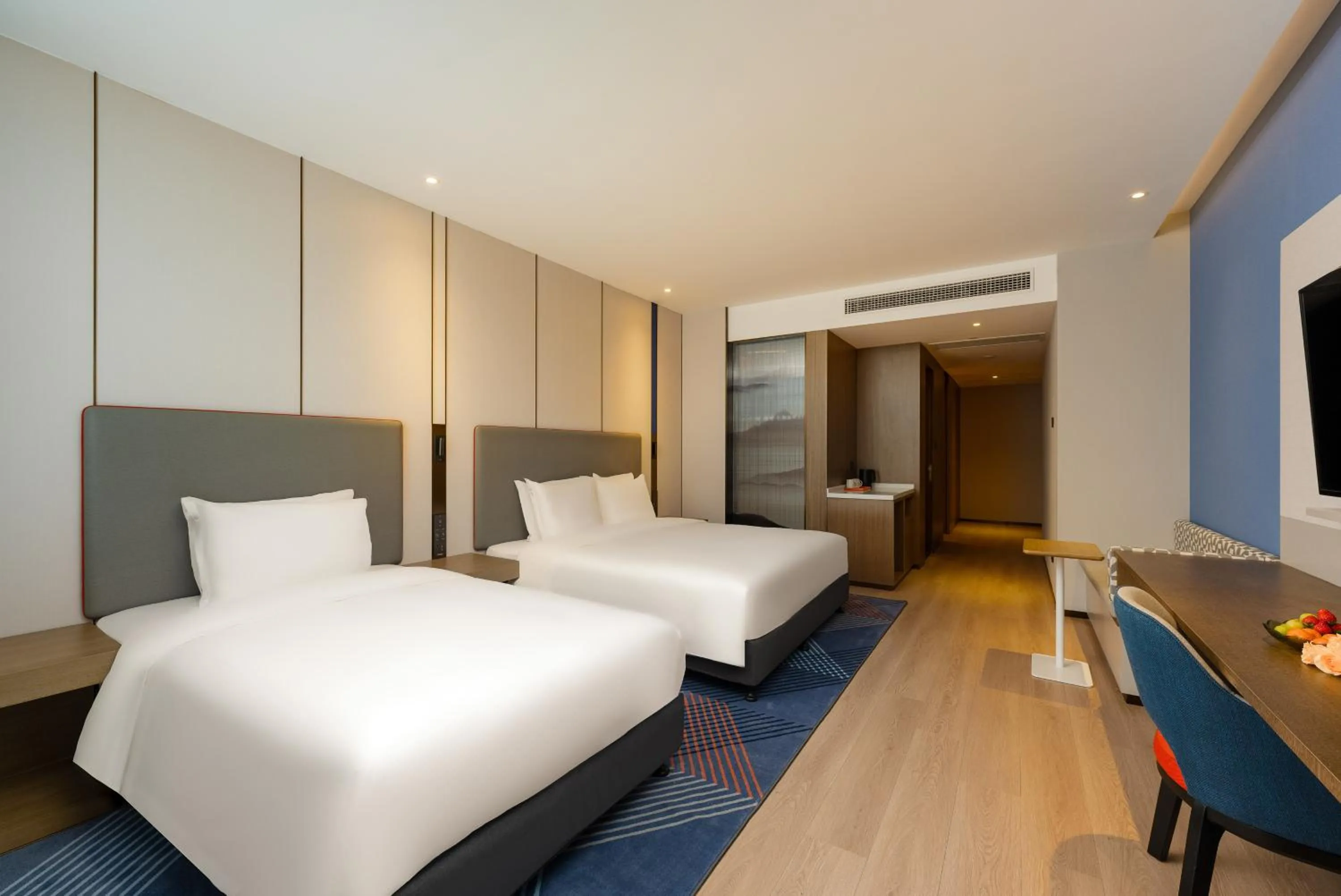 Bed in Holiday Inn Express Suzhou Bay by IHG