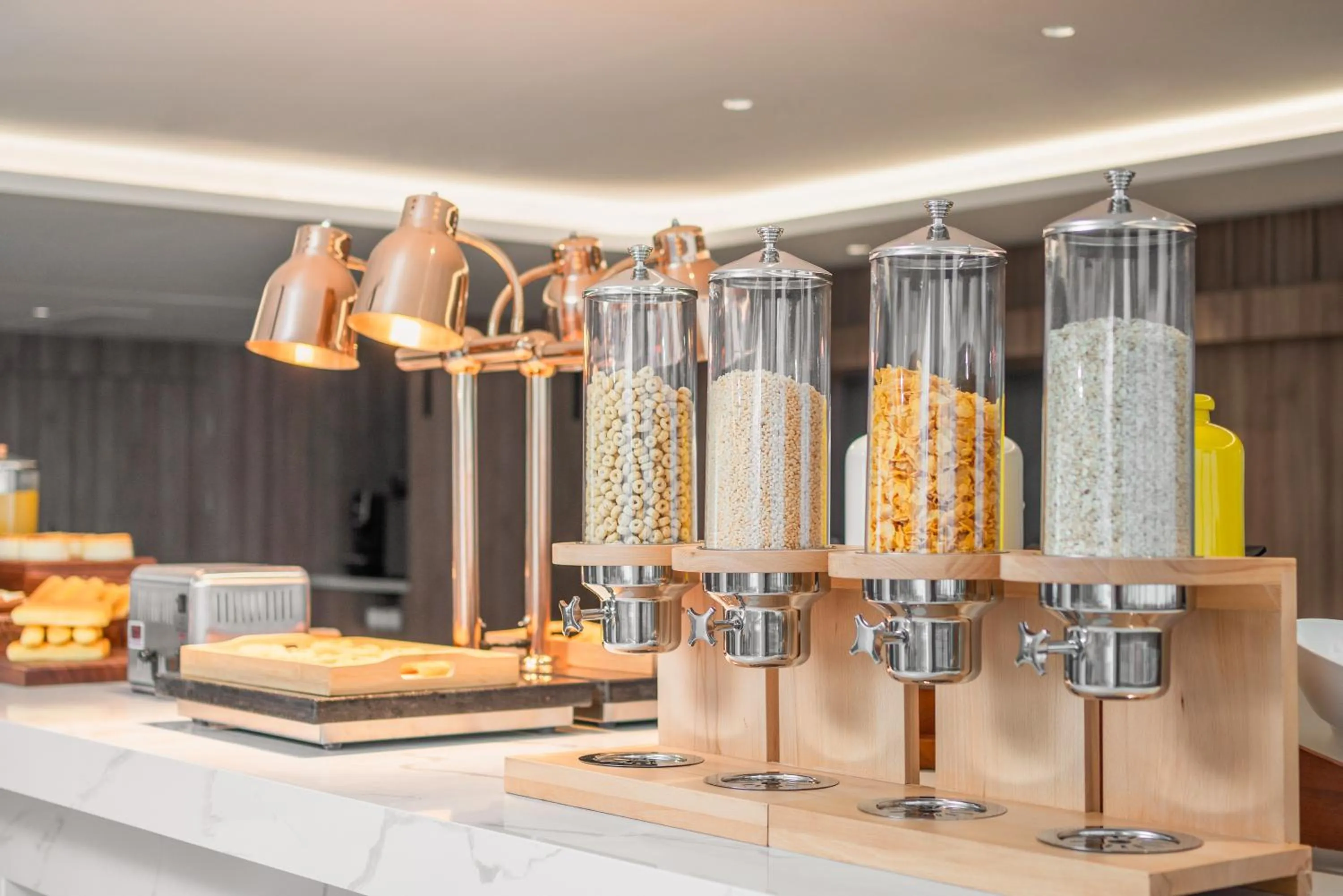 Breakfast in Holiday Inn Express Mianyang Sci-Tech City by IHG