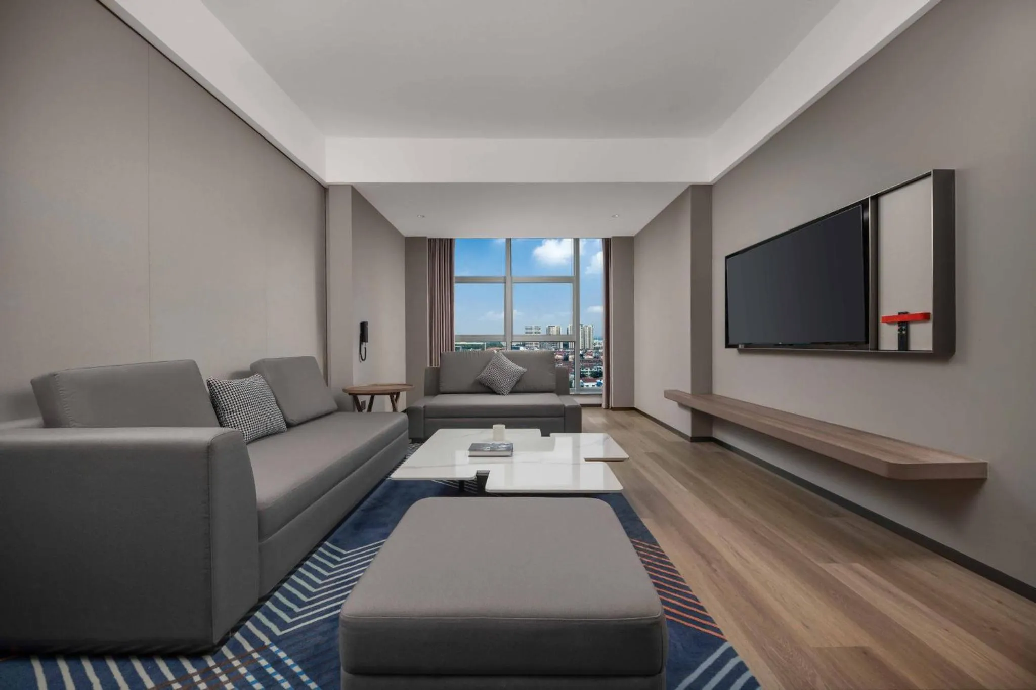 Photo of the whole room in Holiday Inn Express Mianyang Sci-Tech City by IHG