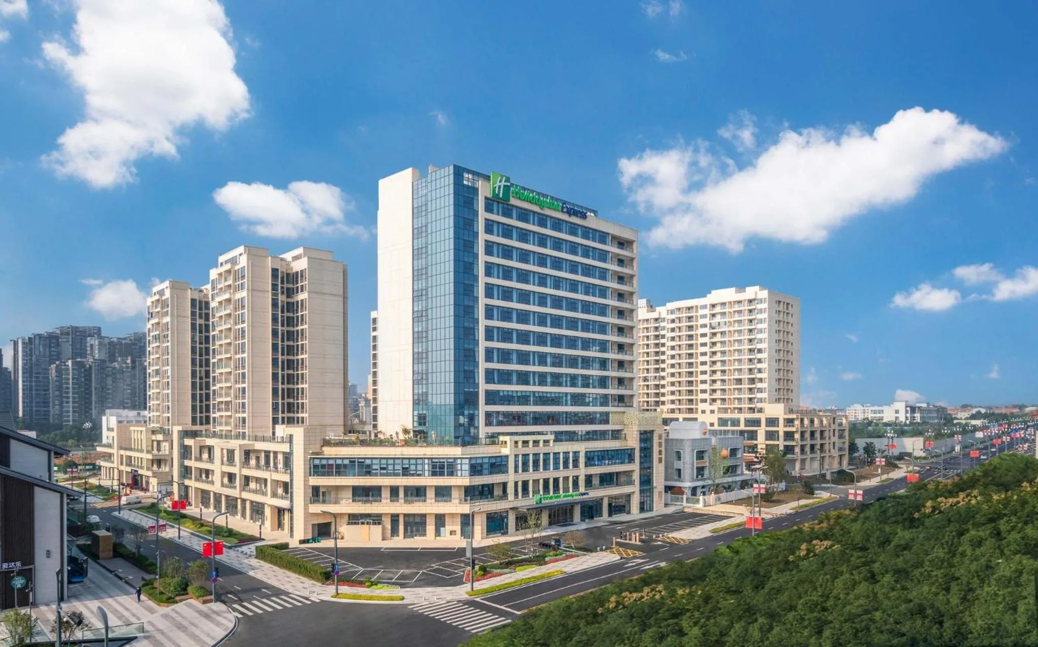 Property building in Holiday Inn Express Mianyang Sci-Tech City by IHG