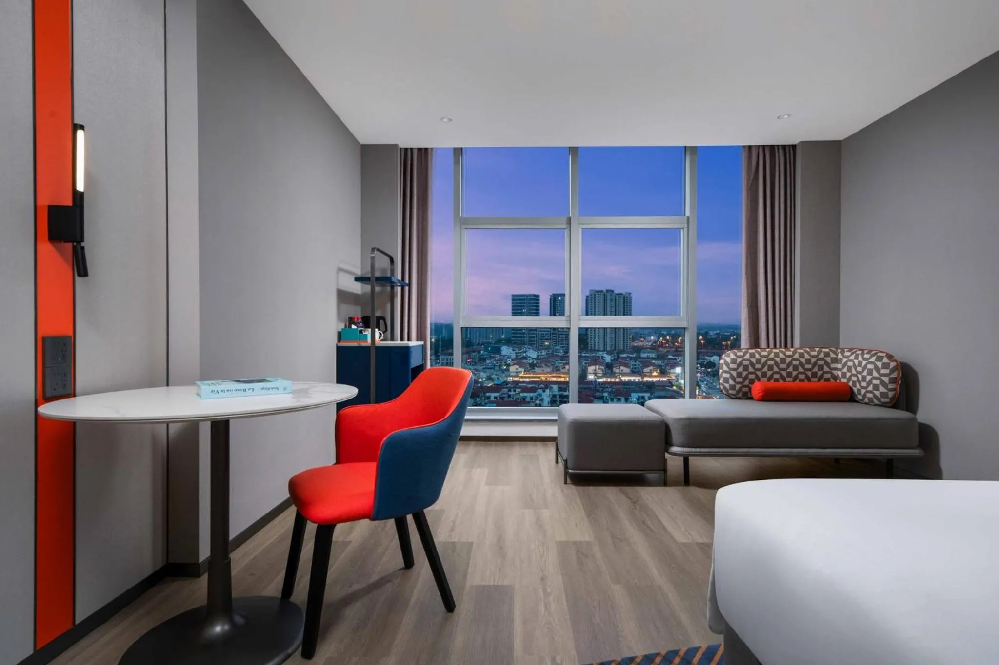 Photo of the whole room in Holiday Inn Express Mianyang Sci-Tech City by IHG