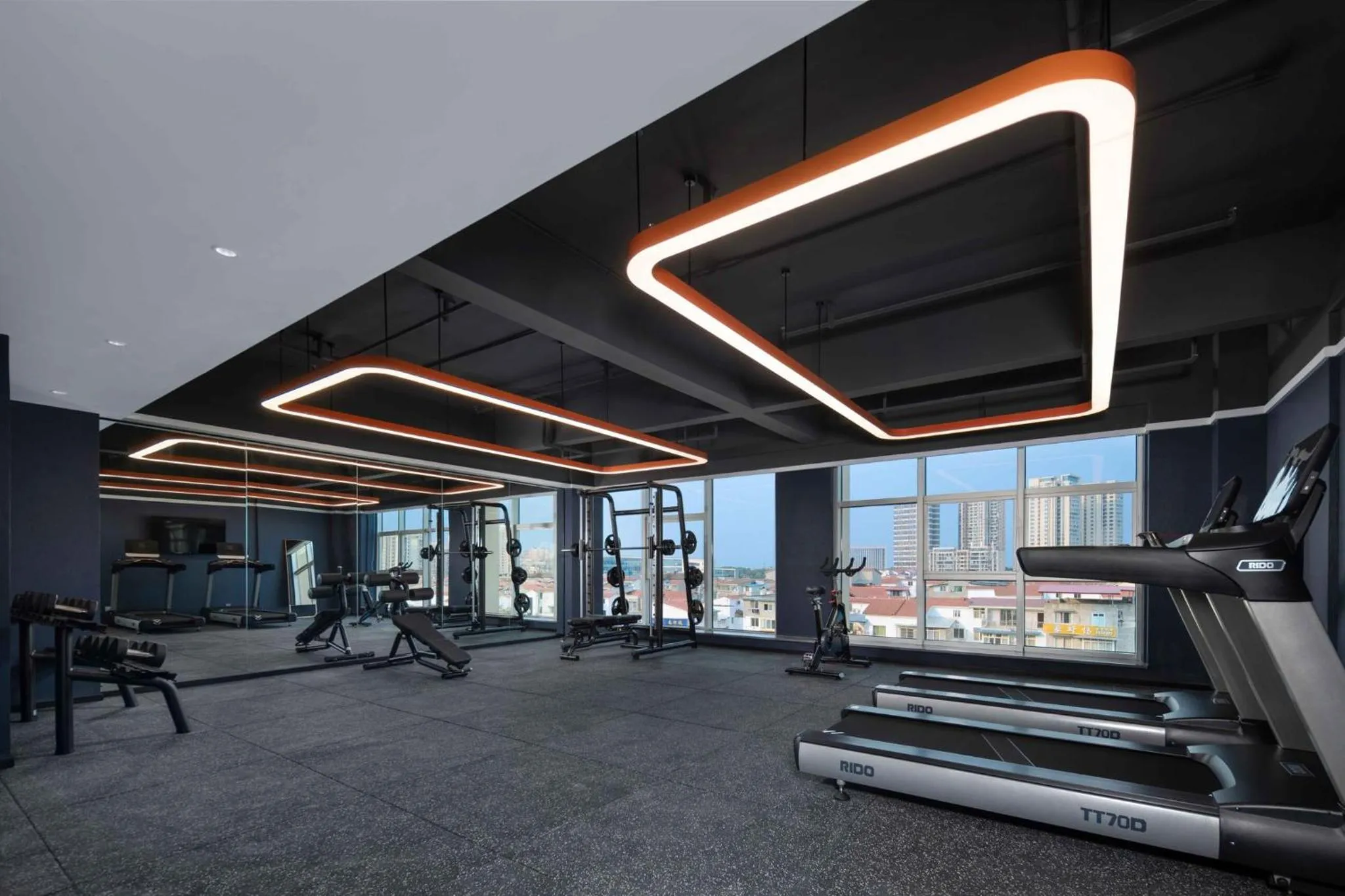 Fitness centre/facilities in Holiday Inn Express Mianyang Sci-Tech City by IHG
