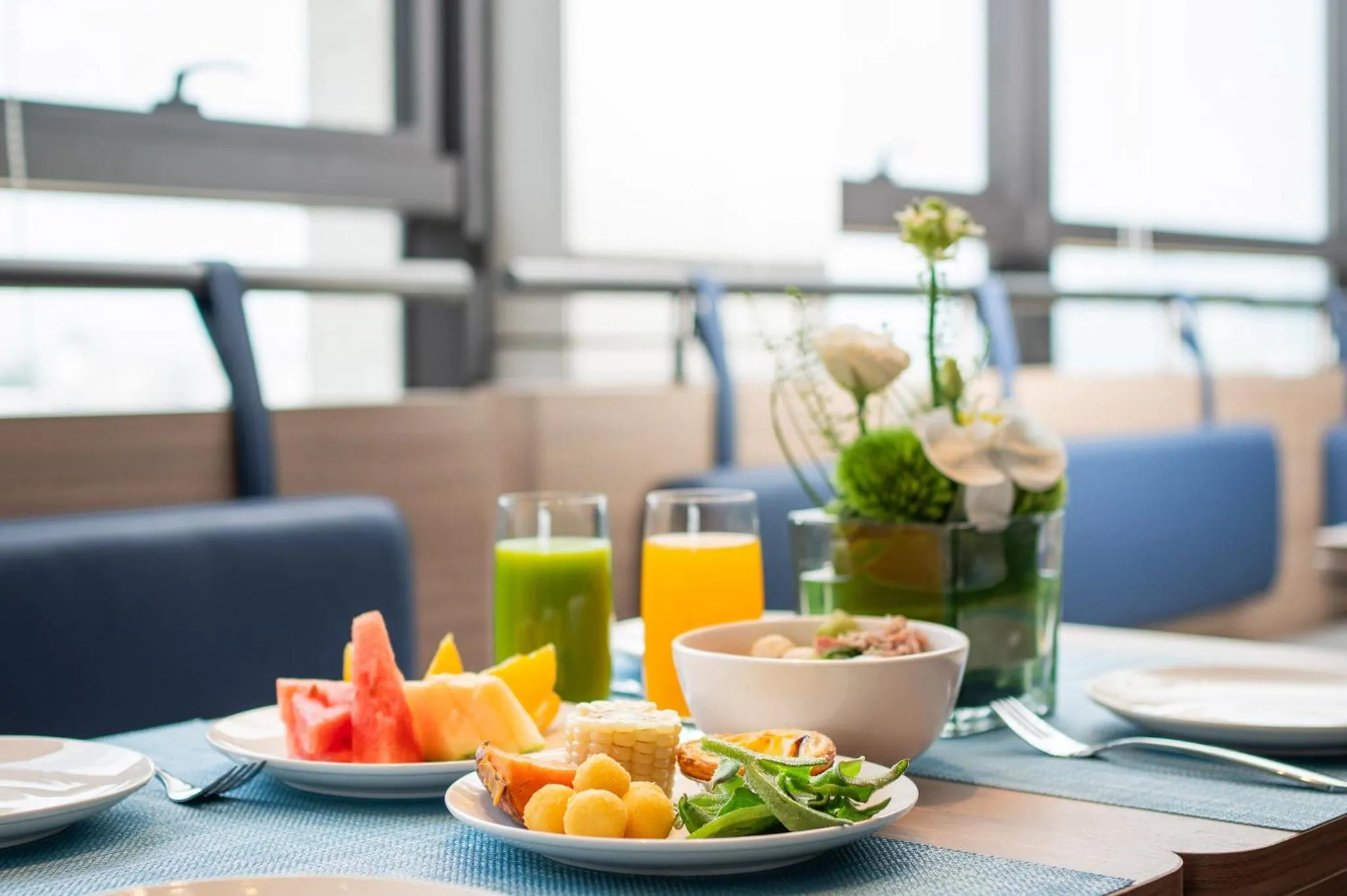 Restaurant/places to eat in Holiday Inn Express Shantou Chenghai